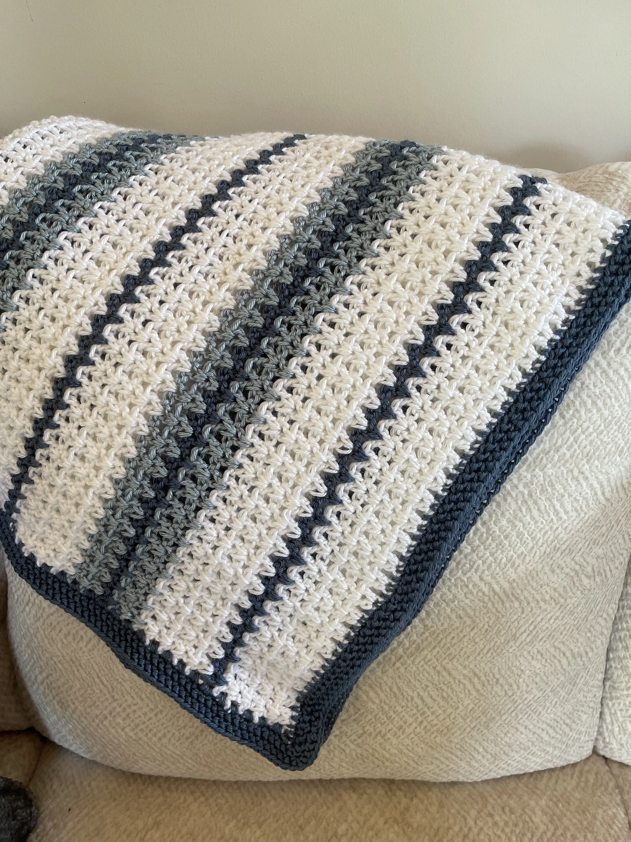 V-Stitch Baby Blanket