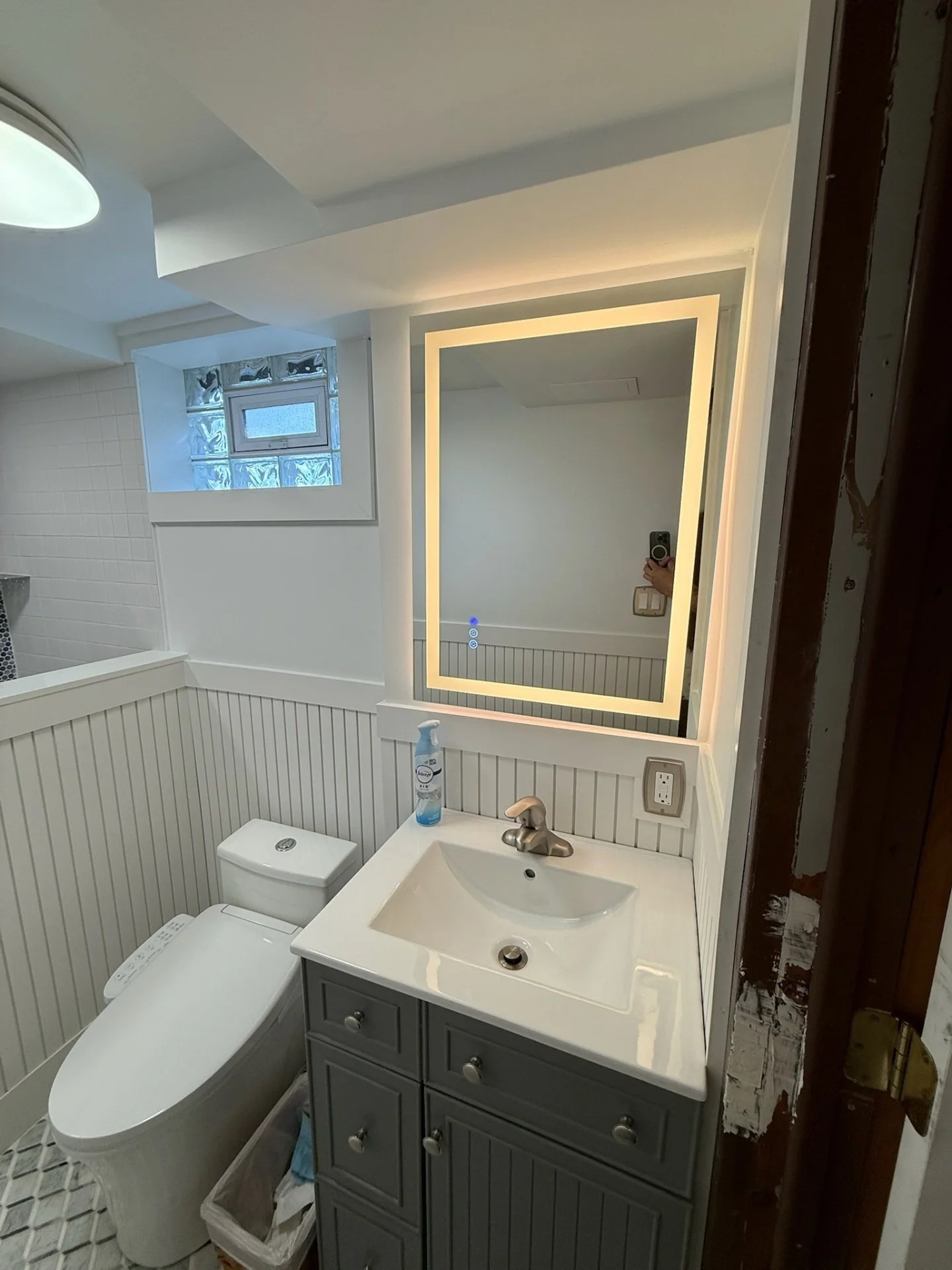 Bathroom_1.jpeg