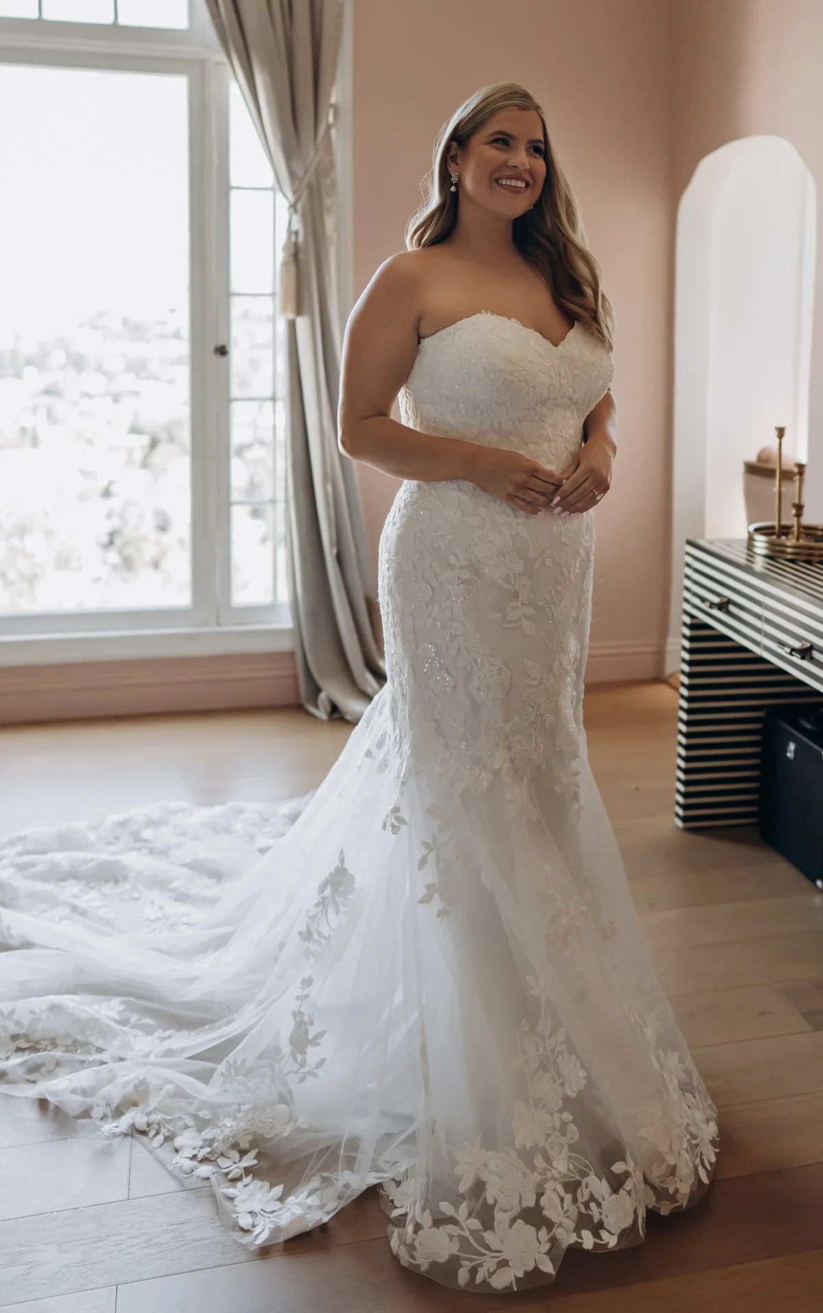 SHIMMERING FLORAL LACE WEDDING GOWN