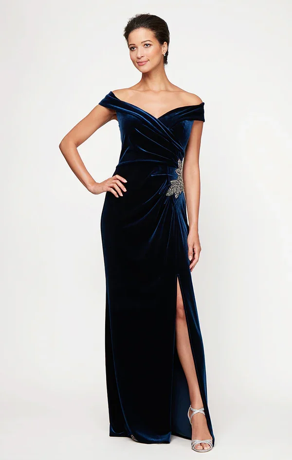 SARA VELVET GOWN