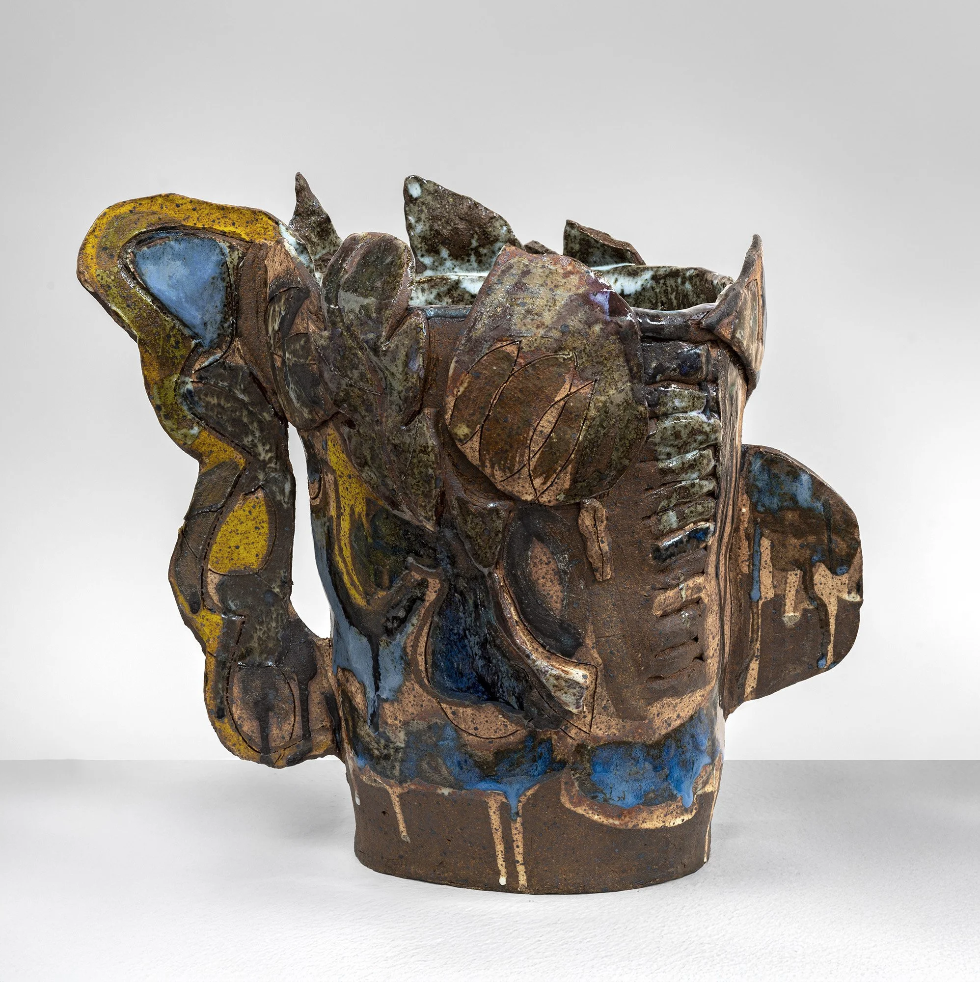 Her Layers Tell Many Stores
Stoneware, underglazes, underglaze crayons, glazes
11.5 x 14 x 6 in