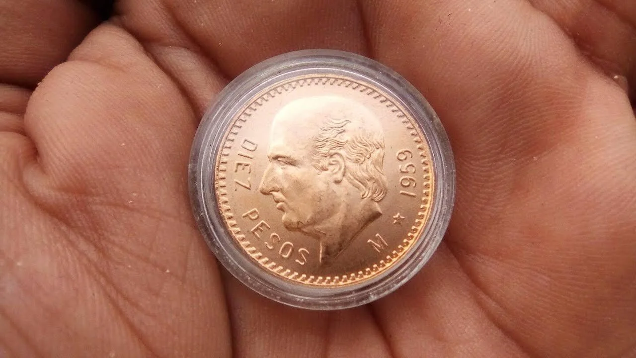 Moneda Hidalgo de 10 pesos oro disponible para compra y venta en una casa de cambio especializada.