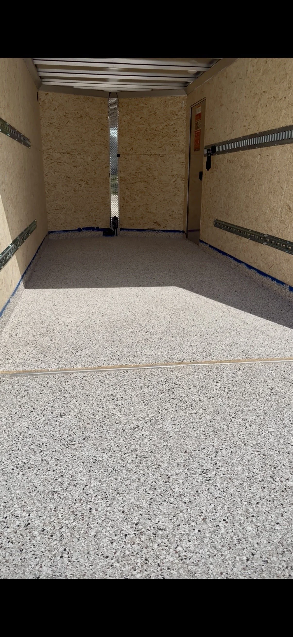 Premier Coatings LLC installs garage floor coatings, metallic epoxy floors, concrete overlays to residential, industrial, commercial flooring systems throughout Pasco, Kennewick, Richland, Mattawa, Benton City, Walla Walla, Hermiston and surrounding 