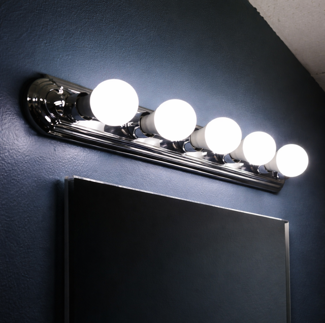 ceiling LED light flickering beside wall dimmer switch