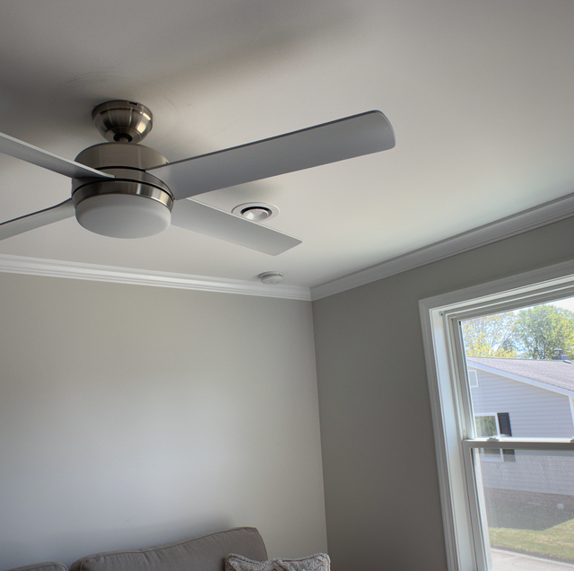 ceiling fan wobbling from unbalanced blades in living room
