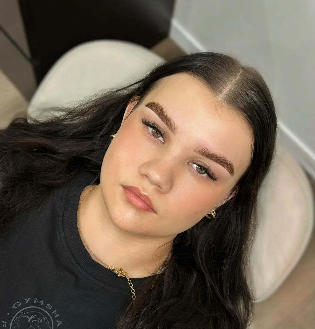 Investing in your brows > everything else. 💅

𝐁𝐫𝐨𝐰 𝐋𝐚𝐦𝐢𝐧𝐚𝐭𝐢𝐨𝐧 + 𝐁𝐫𝐨𝐰 𝐃𝐲𝐞 &amp; 𝐓𝐢𝐝𝐲🔥