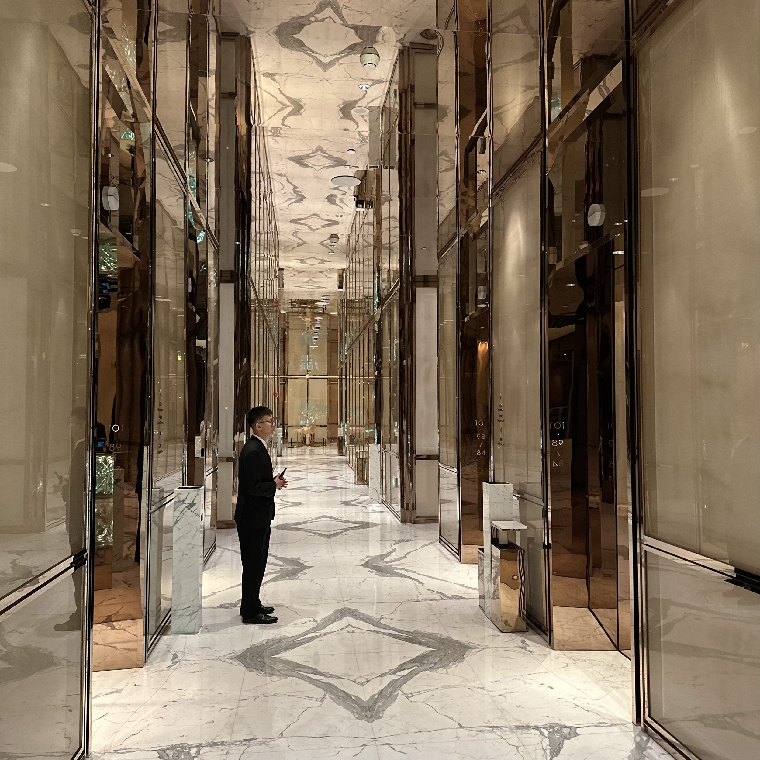 Lobby Lifts