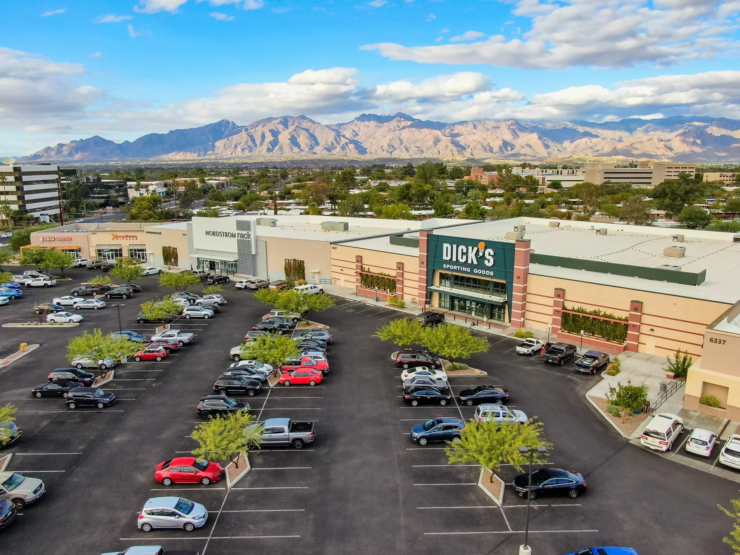 Wilmot Plaza Shopping Center | Tucson, AZ