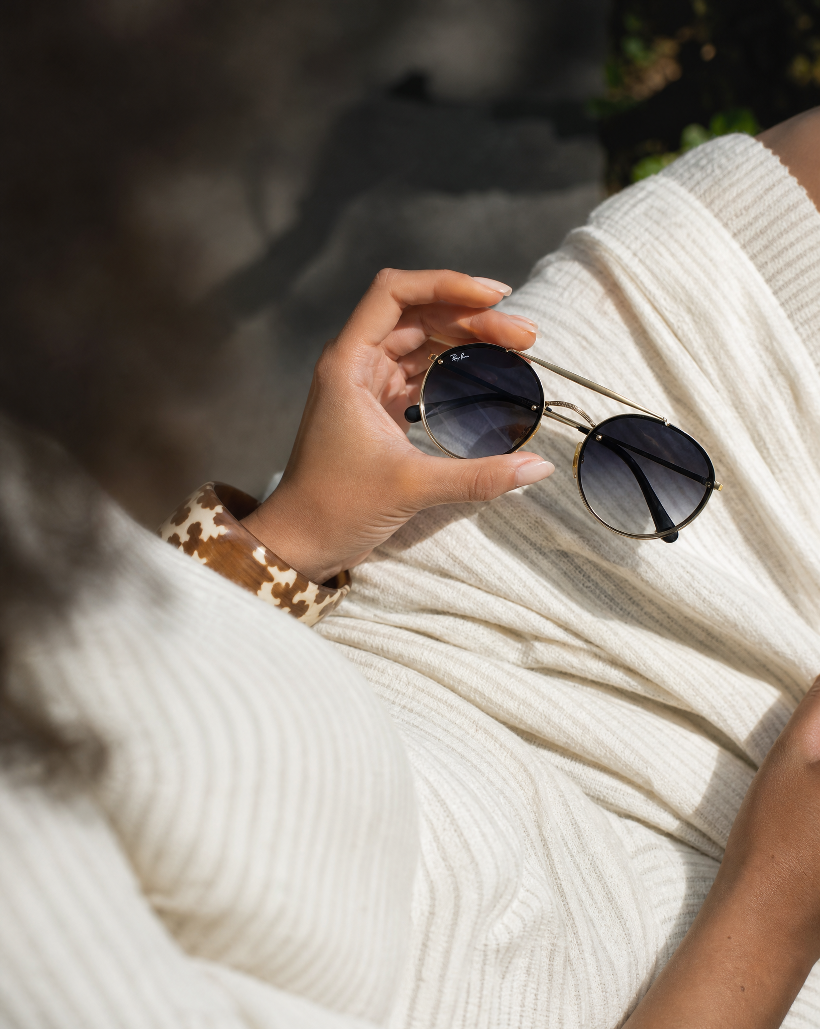 Generated with Kive.ai - Round metal sunglasses.png