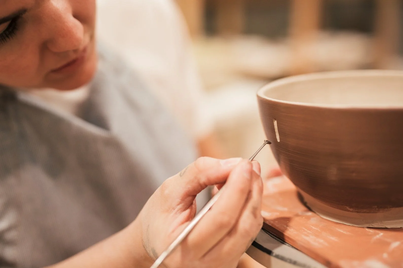 L’émail en poterie : tous les secrets pour bien débuter