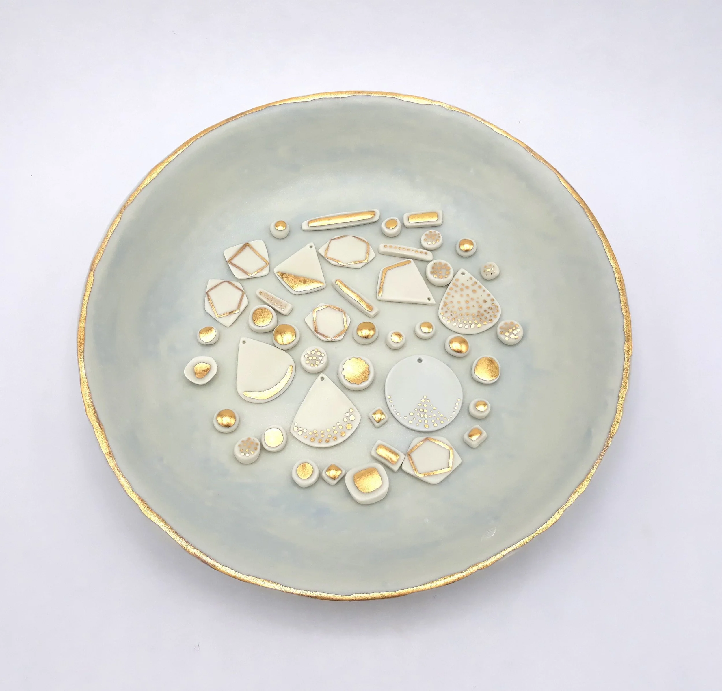 Coupelle-porcelaine-or-bijoux.jpg