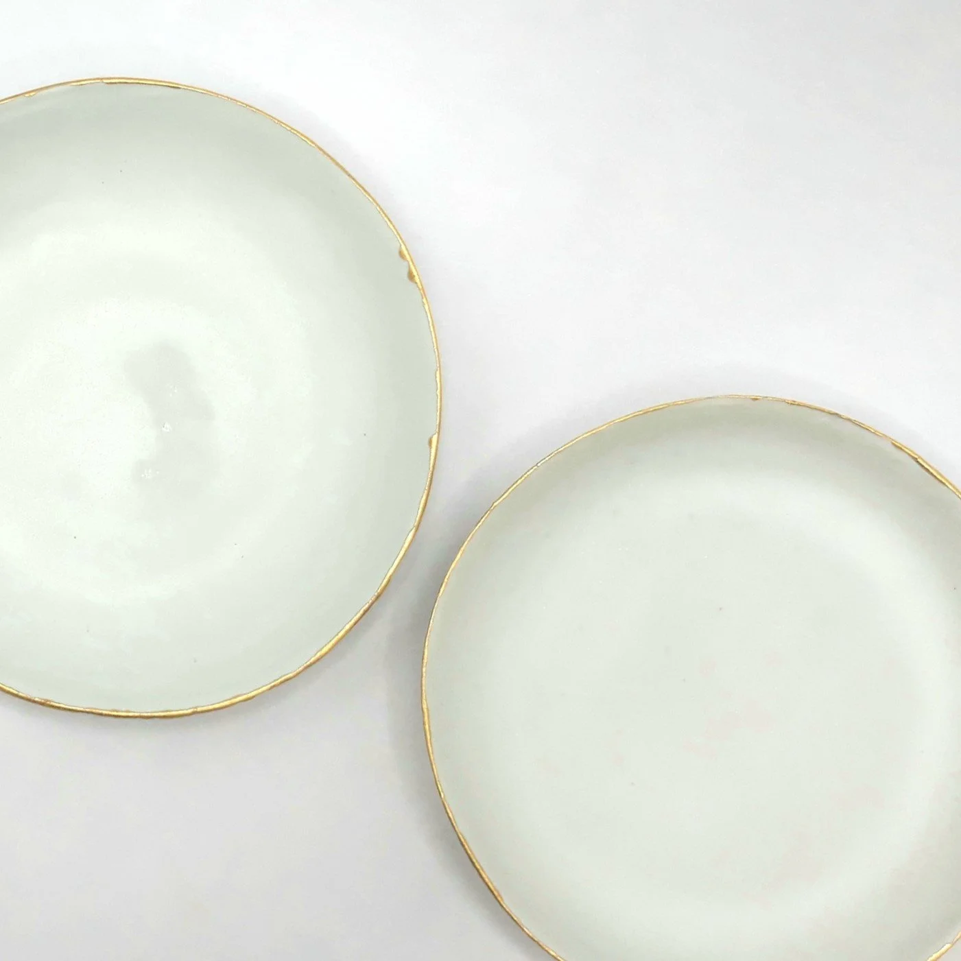 Coupelle-porcelaine-or-deux.jpg