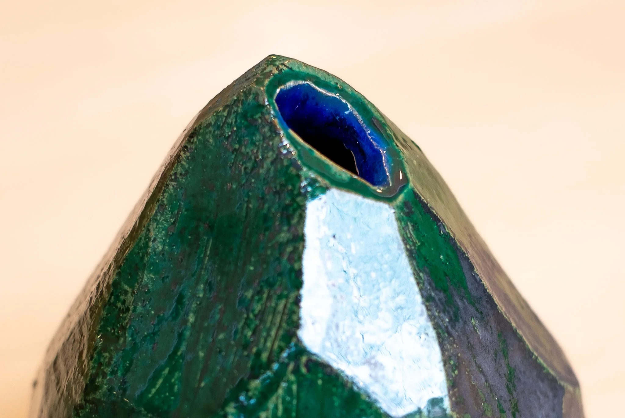 vase-lame-vert-cuivre.jpg