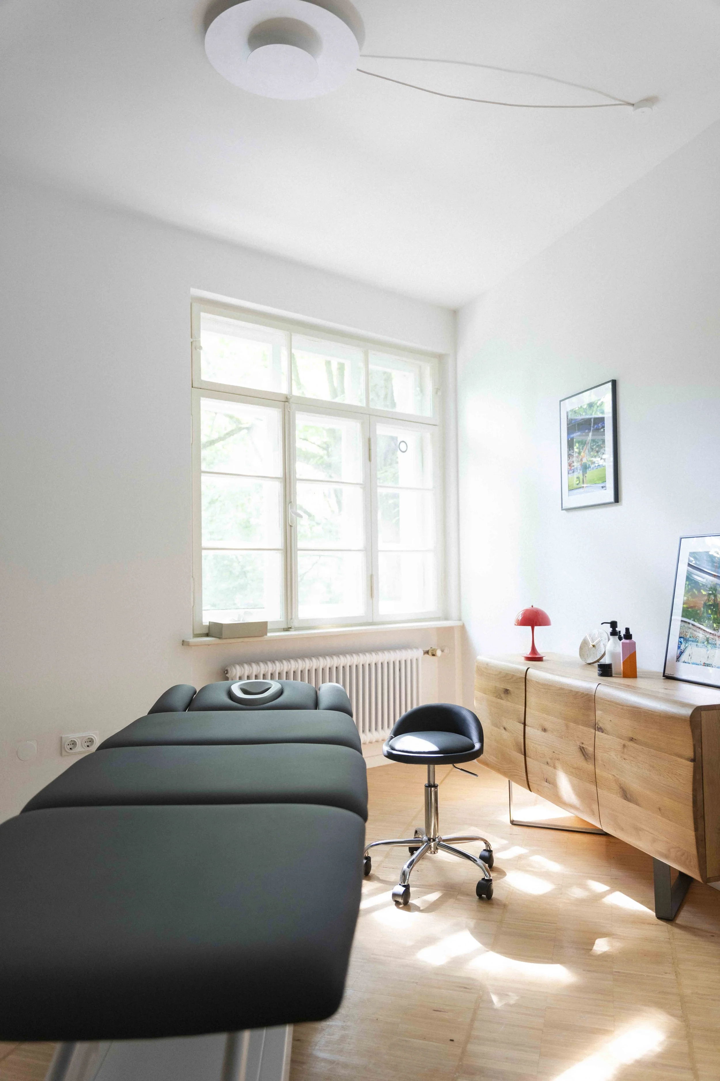 Physiotherapie training performance münchen Schwabing Alexander Gelfius Nicky Hollaus sportphysiotherapie dosb Olympia recovery performance sweet spot Verletzung operation Reha prävention privatpraxis physio gym fitness Trainingsraum ELEIKO sport
