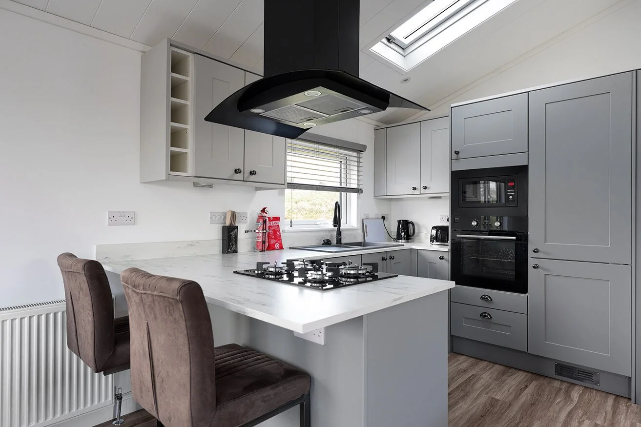breakfast kitchen[100].jpg