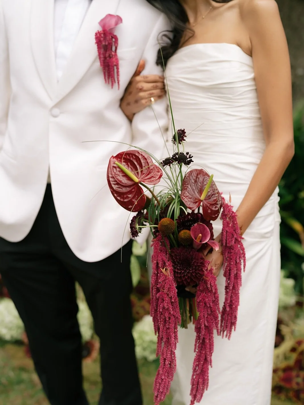 The gorgeous day of Chandni &amp; Prash recently featured on @_anti_bride 🤍

Originally set to get married in the Coromandel, C&amp;P had to find a new venue just 24 hours before their wedding due to bad weather conditions! Their intimate backyard w