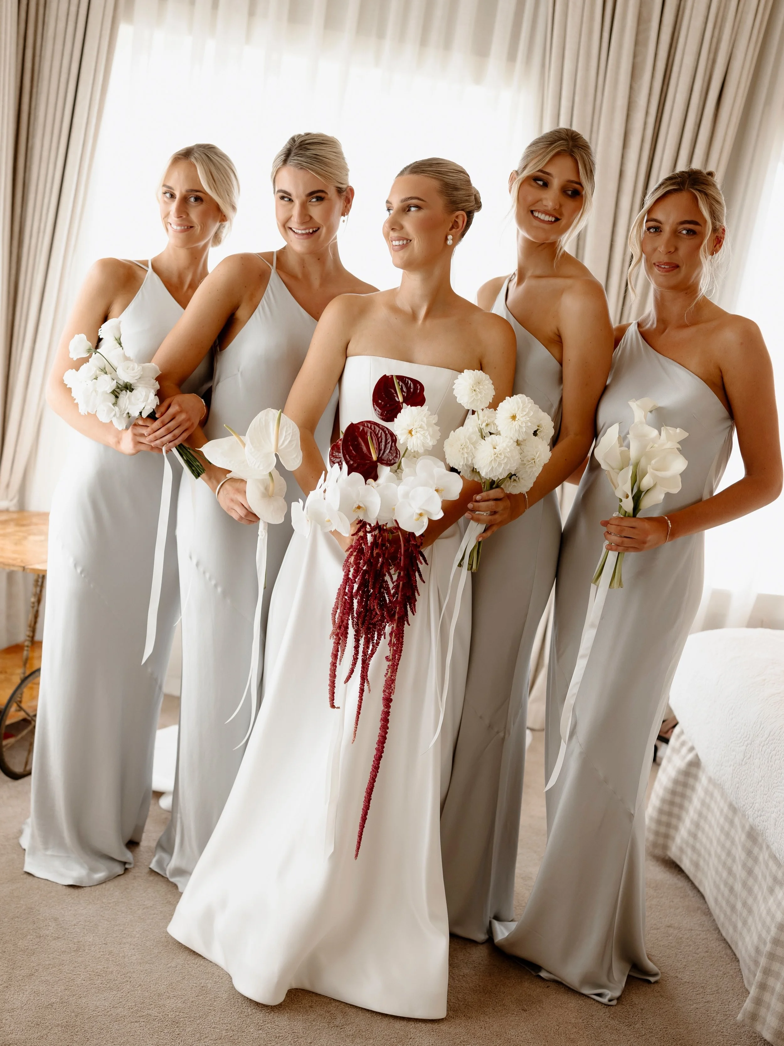 Ruby &amp; Sage &hearts;️ so many beaut details from this day. 

@hollowandco 
@mywaiheke