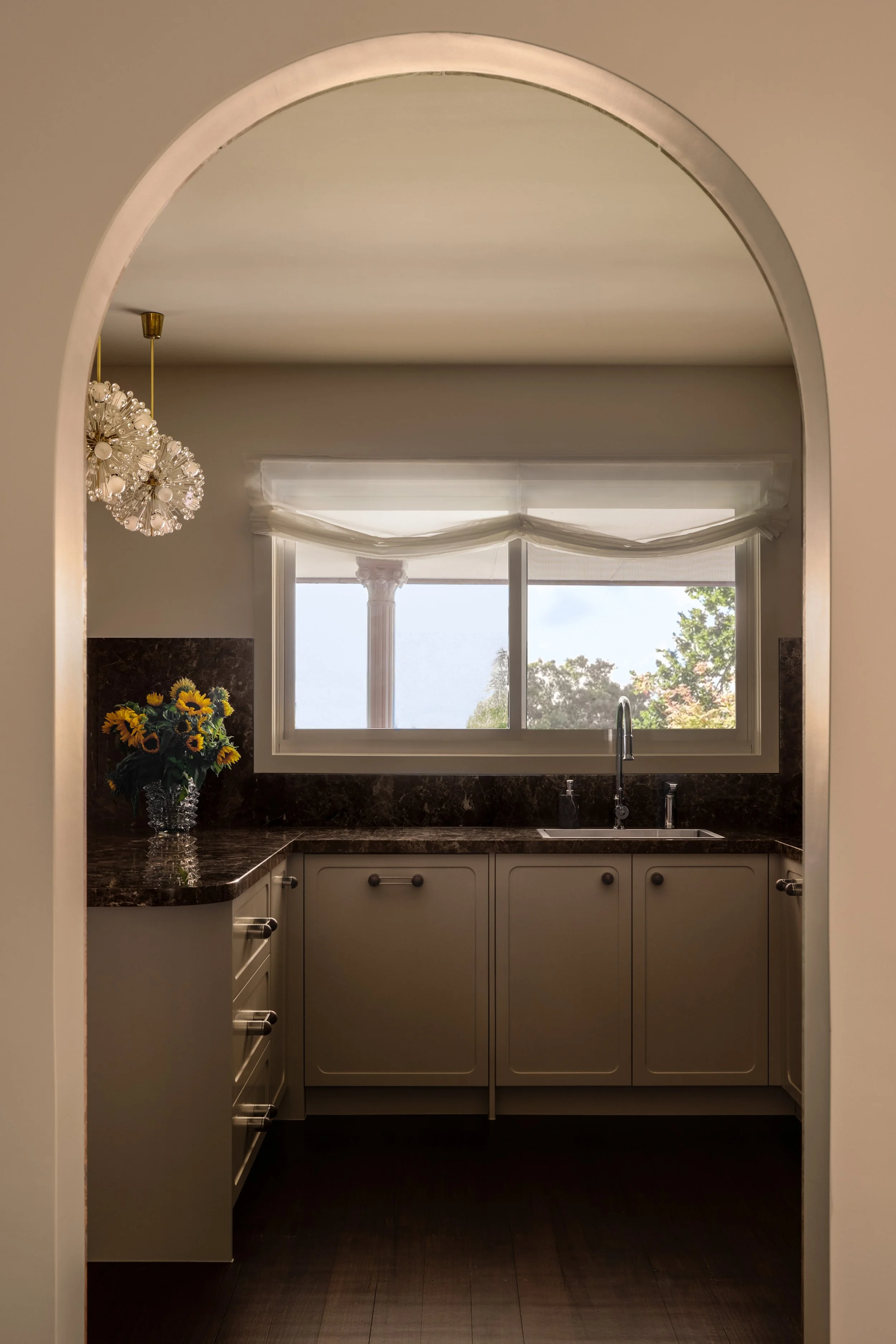 13. Kitchen _ Studio ab. _ Residence 1973.jpg
