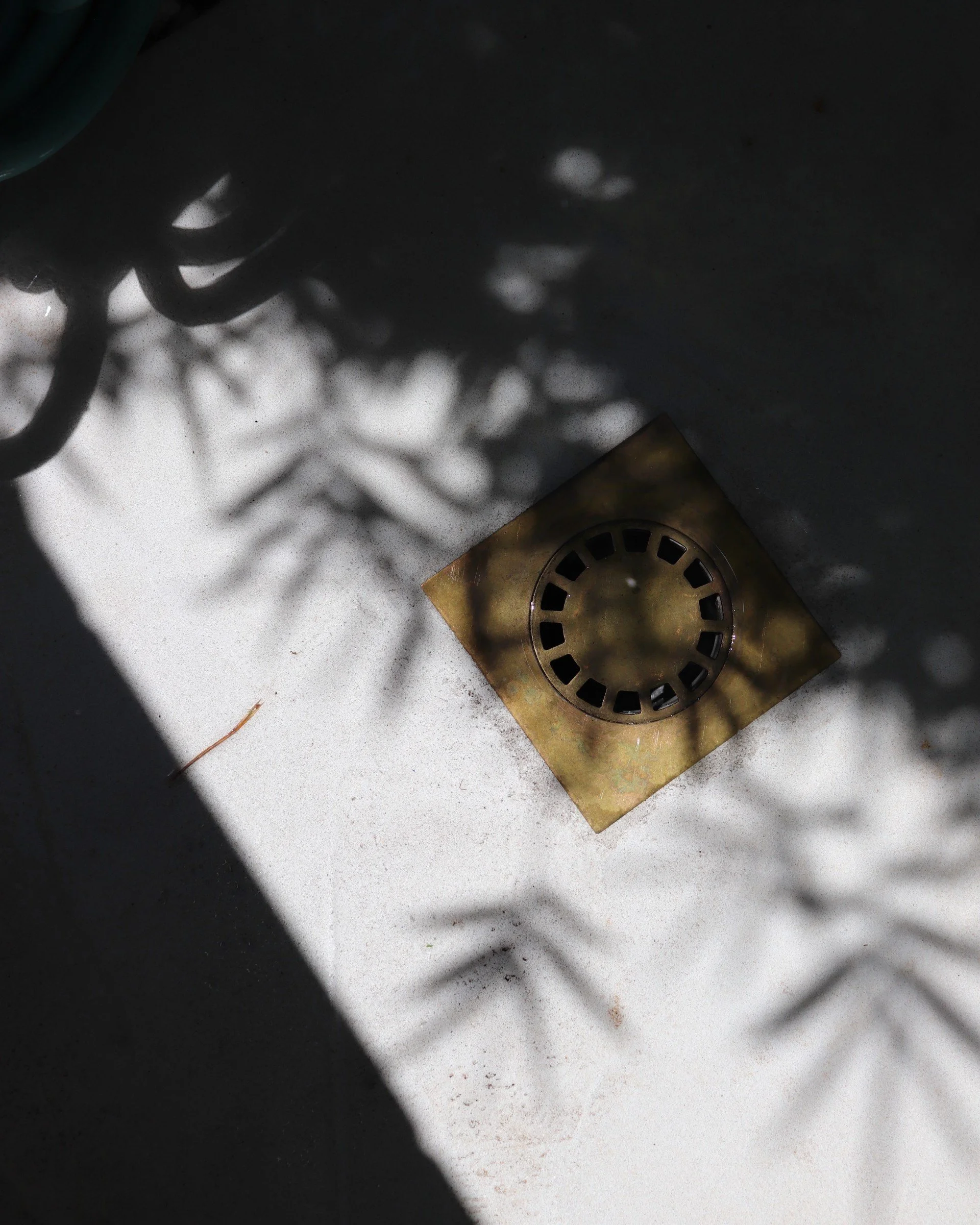 1 - Outdoor Shower.jpg