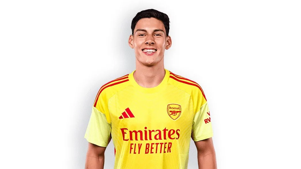 Alexei Rojas, Arsenal GK.
"Working with Abi has been amazing. She has provided me with a fantastic foundation and skill-set of nutrition, integrating individualised plans for different match-day and training scenarios. 

Abi has set me up to be at an