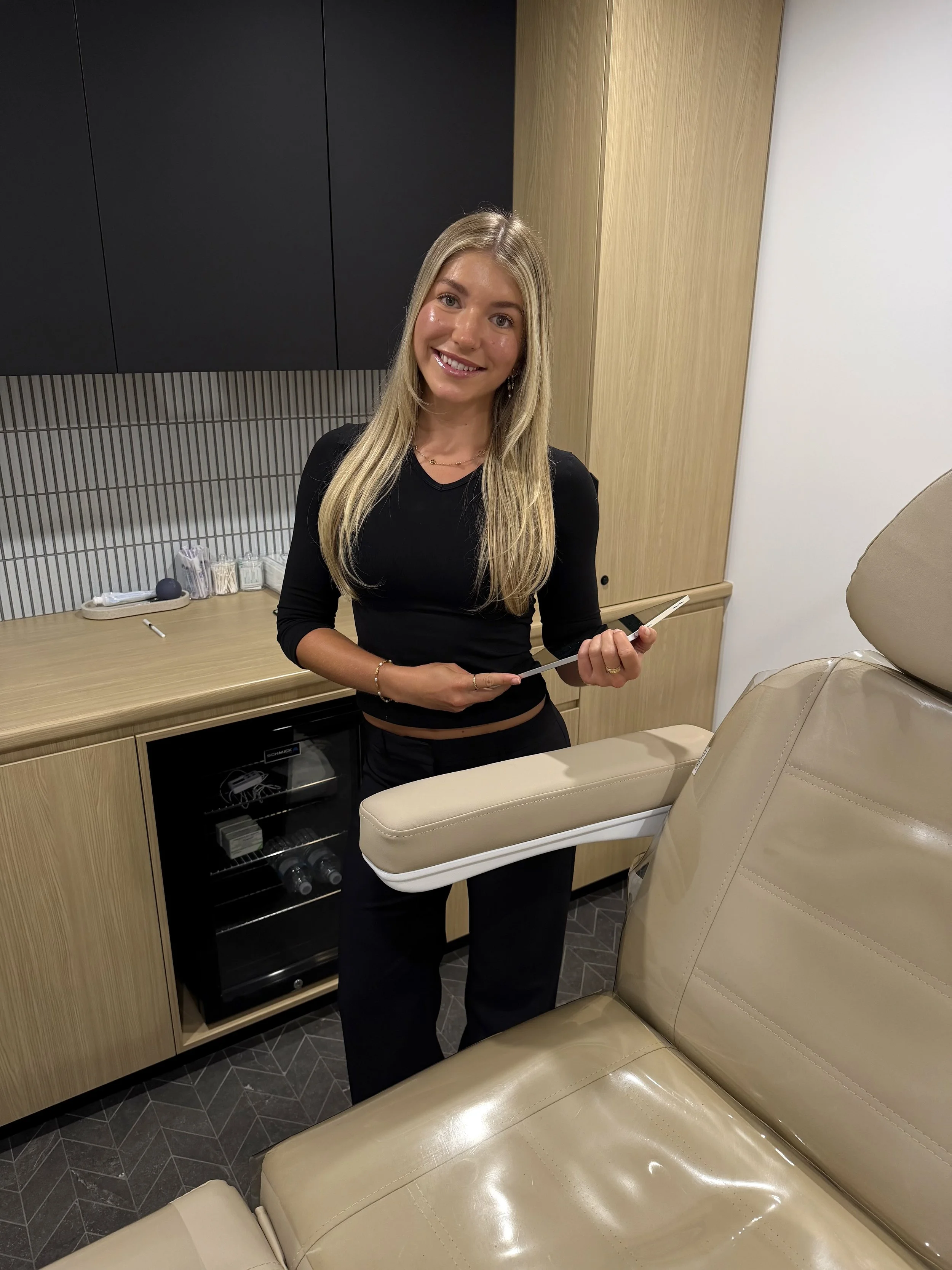 Meet Registered Nurse Cosmetic Injector Zoe, The Founder of Zorélia Aesthetics