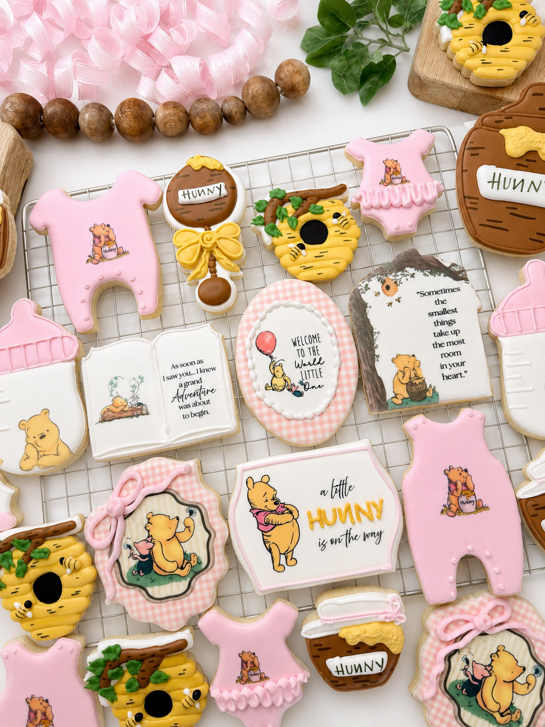 A little Hunny is on the way baby shower.PNG