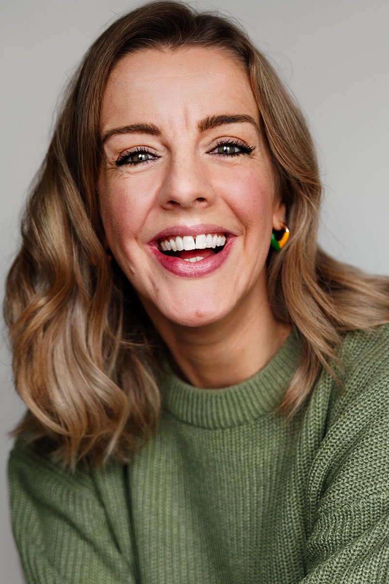 Corporate headshot by Chris Mann London
