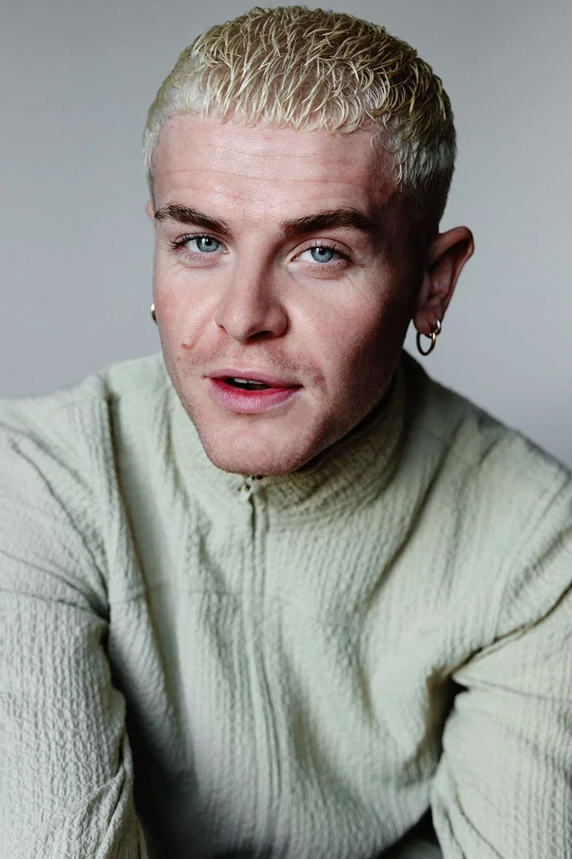 Headshot photo of an actor by Chris Mann