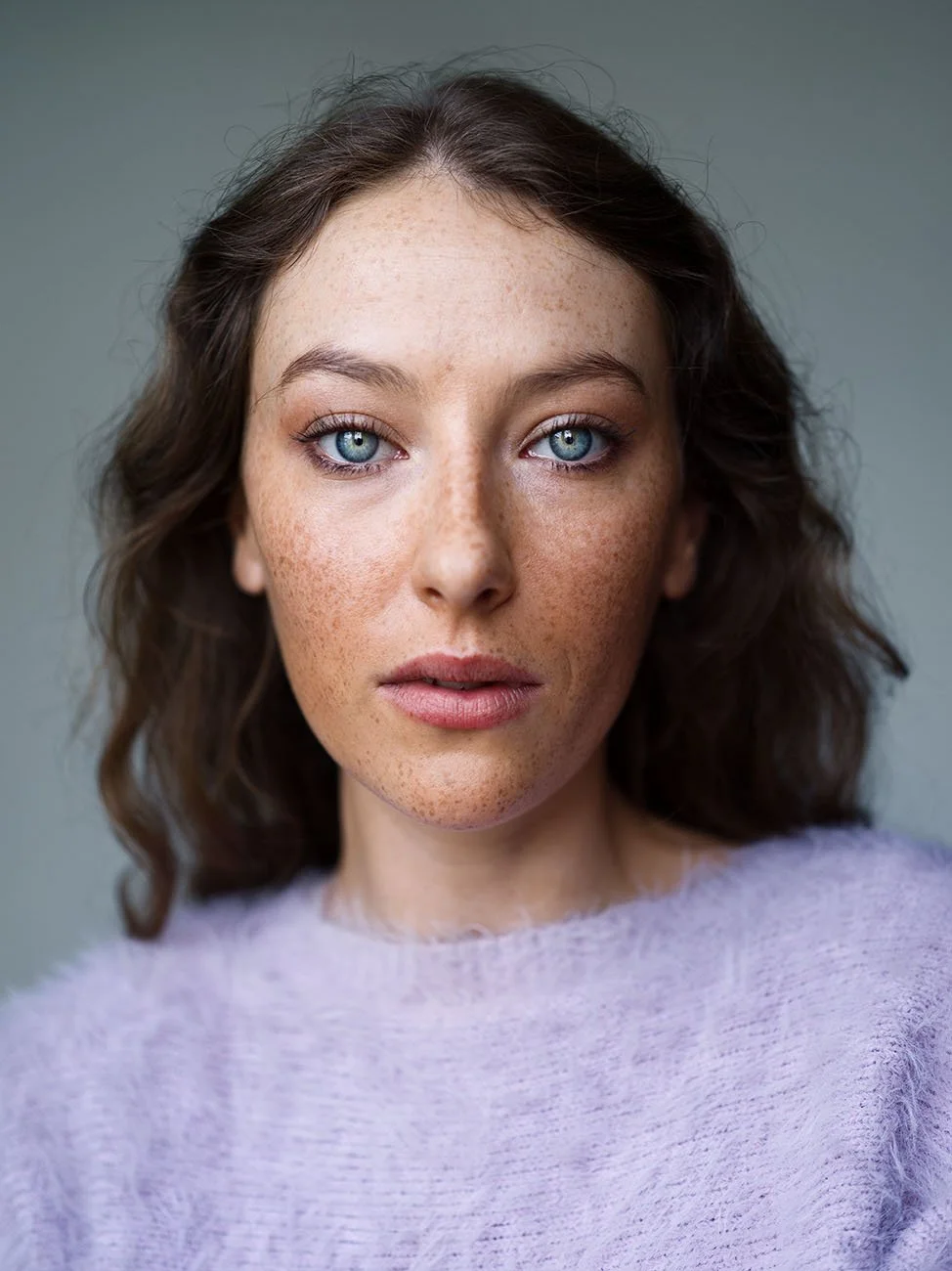 Blue eyed actress headshot by Chris Mann