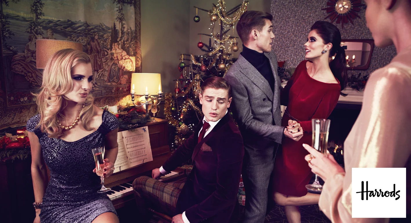 julia_kennedy_harrods_xmas_2012_5.jpg