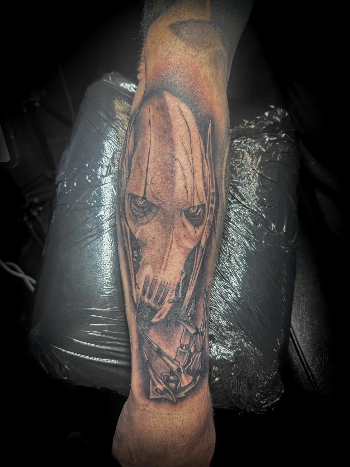 Tattoo of general grievis, Star Wars.