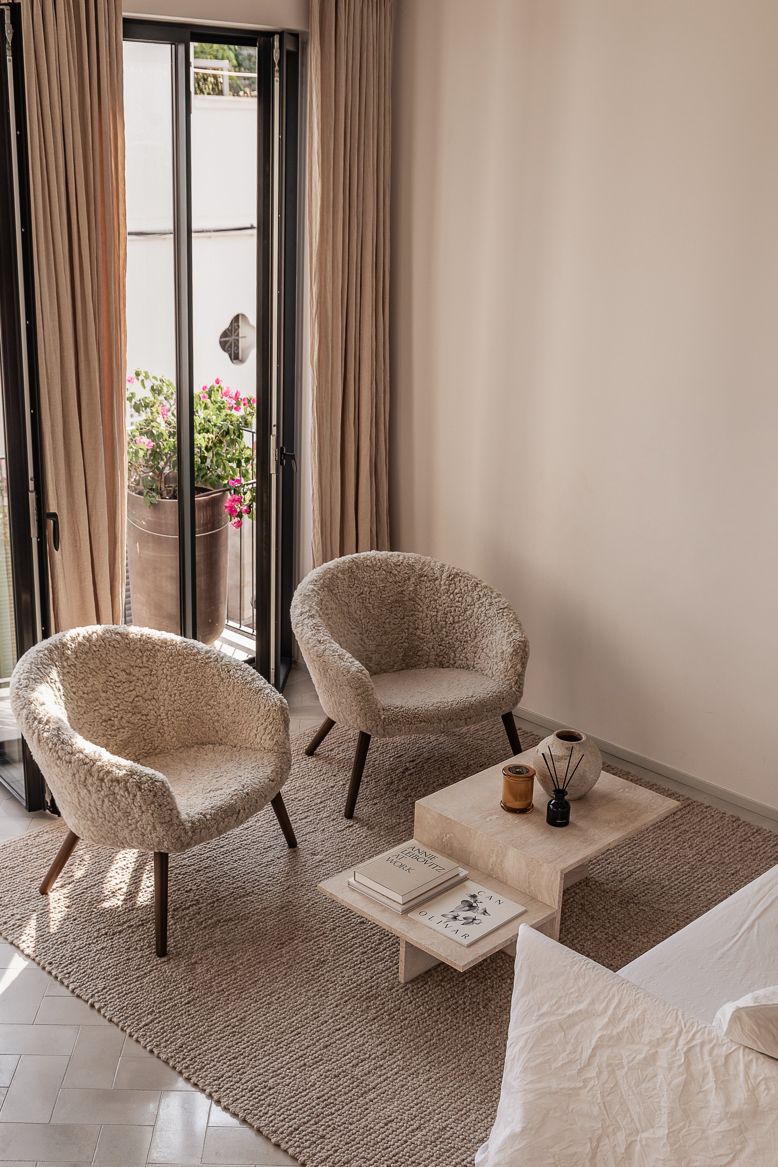 Whyte_Lilja_Spain_Casa_Amagada_chairs.jpg