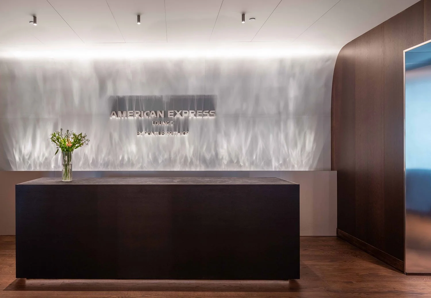 Whyte_Lilja_Stockholm_Amex_Entrance_2.jpg