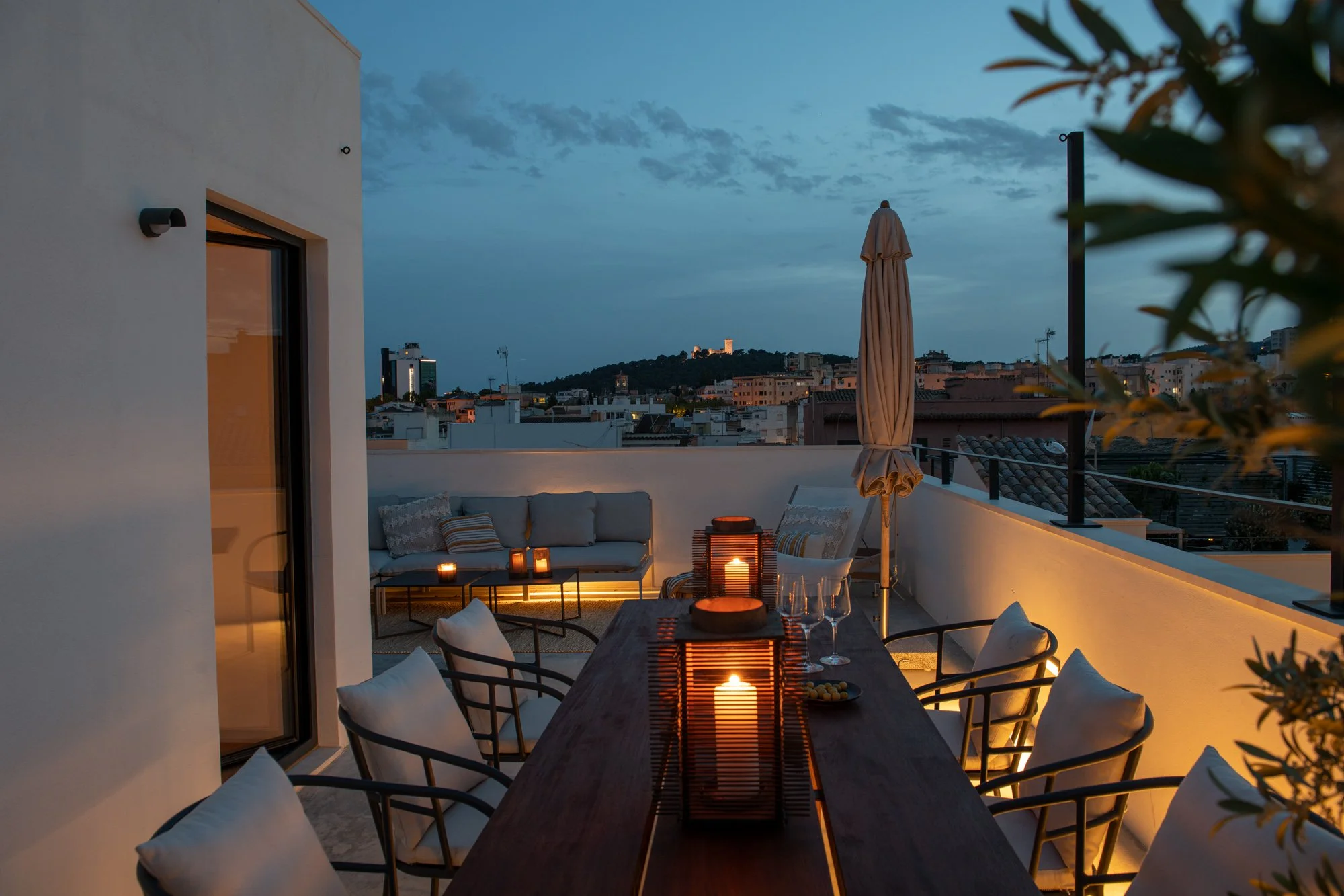 Whyte_Lilja_Spain_Casa_Amagada_Terrace_Table_evening.jpg