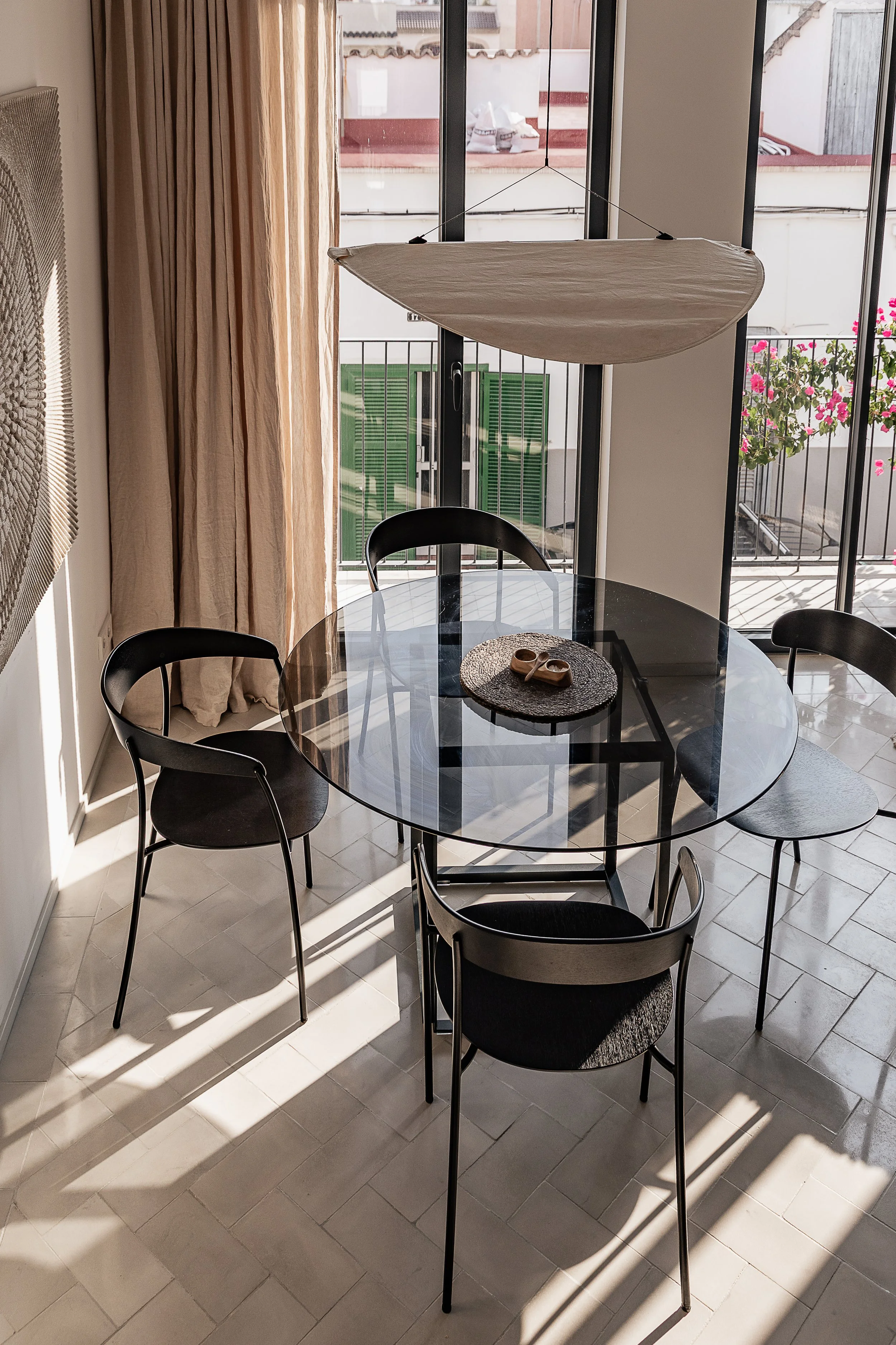 Whyte_Lilja_Spain_Casa_Amagada_table.jpg