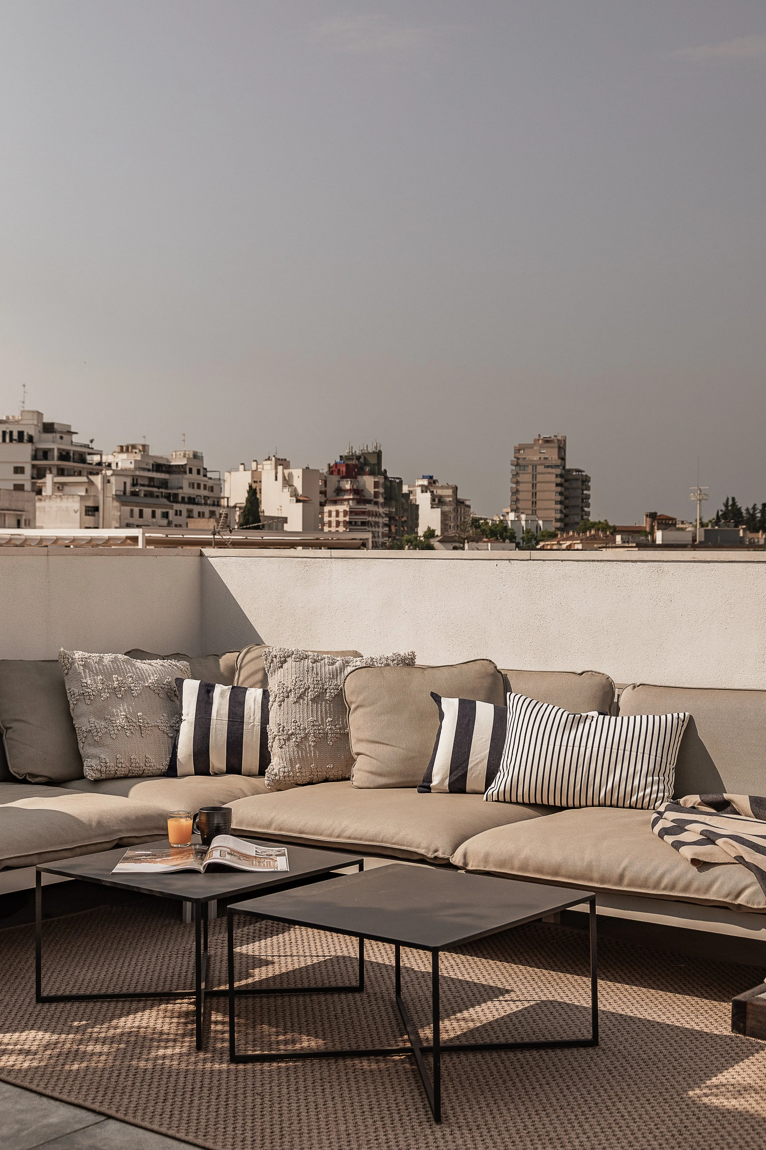 Whyte_Lilja_Spain_Casa_Amagada_Terrace_Sofa.jpg