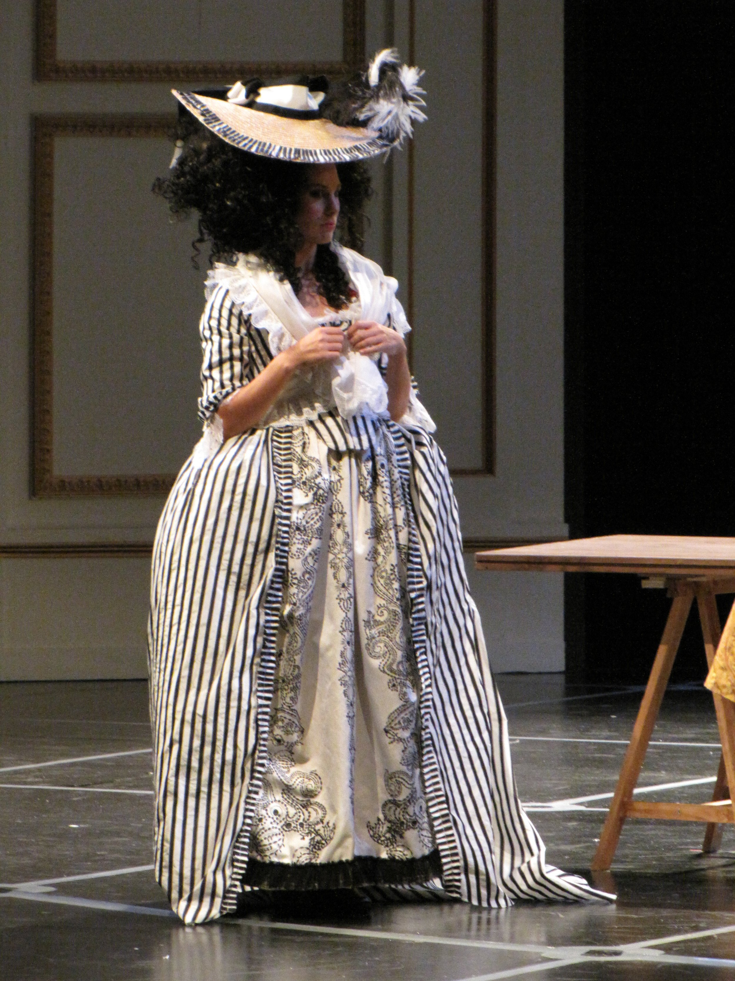 Storytailors-Costumes-003.jpg