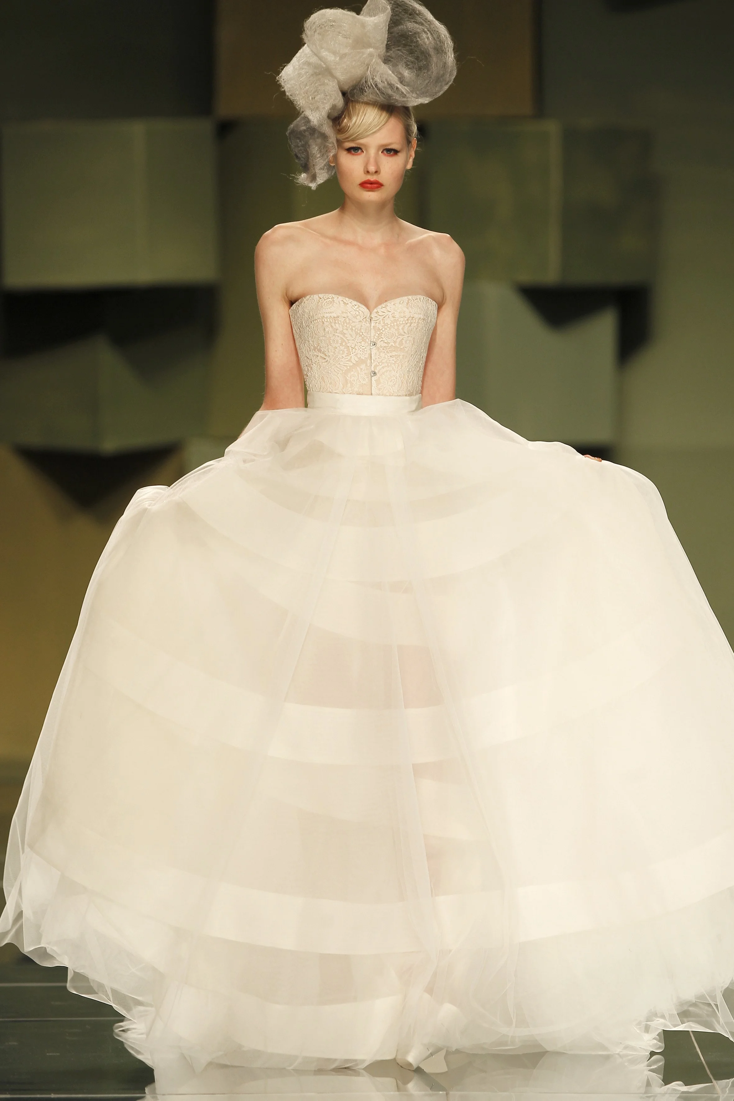 Storytailors_Under_my_Skin_S2012_1.jpg
