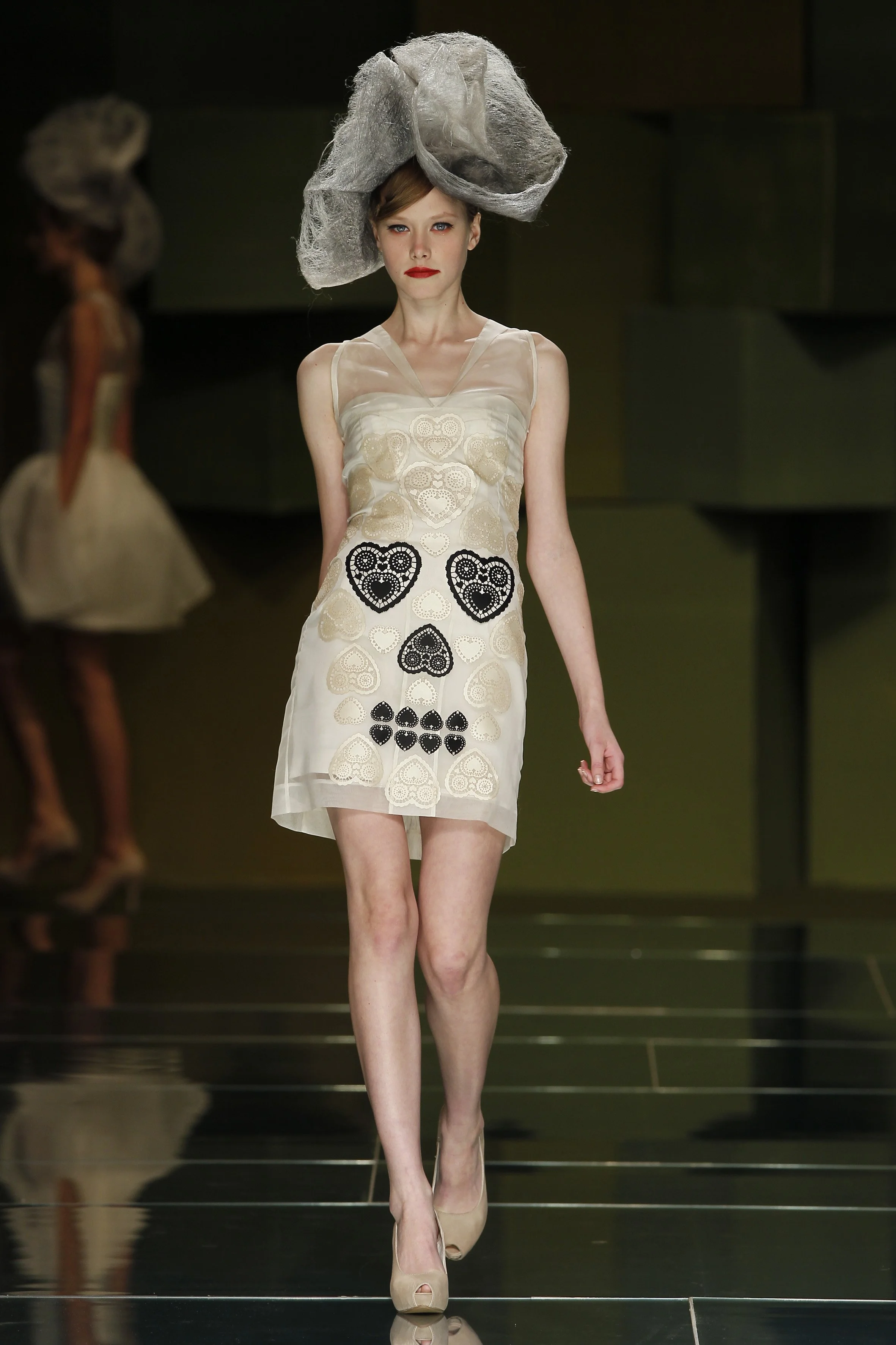 Storytailors_Under_my_Skin_S2012_6.jpg