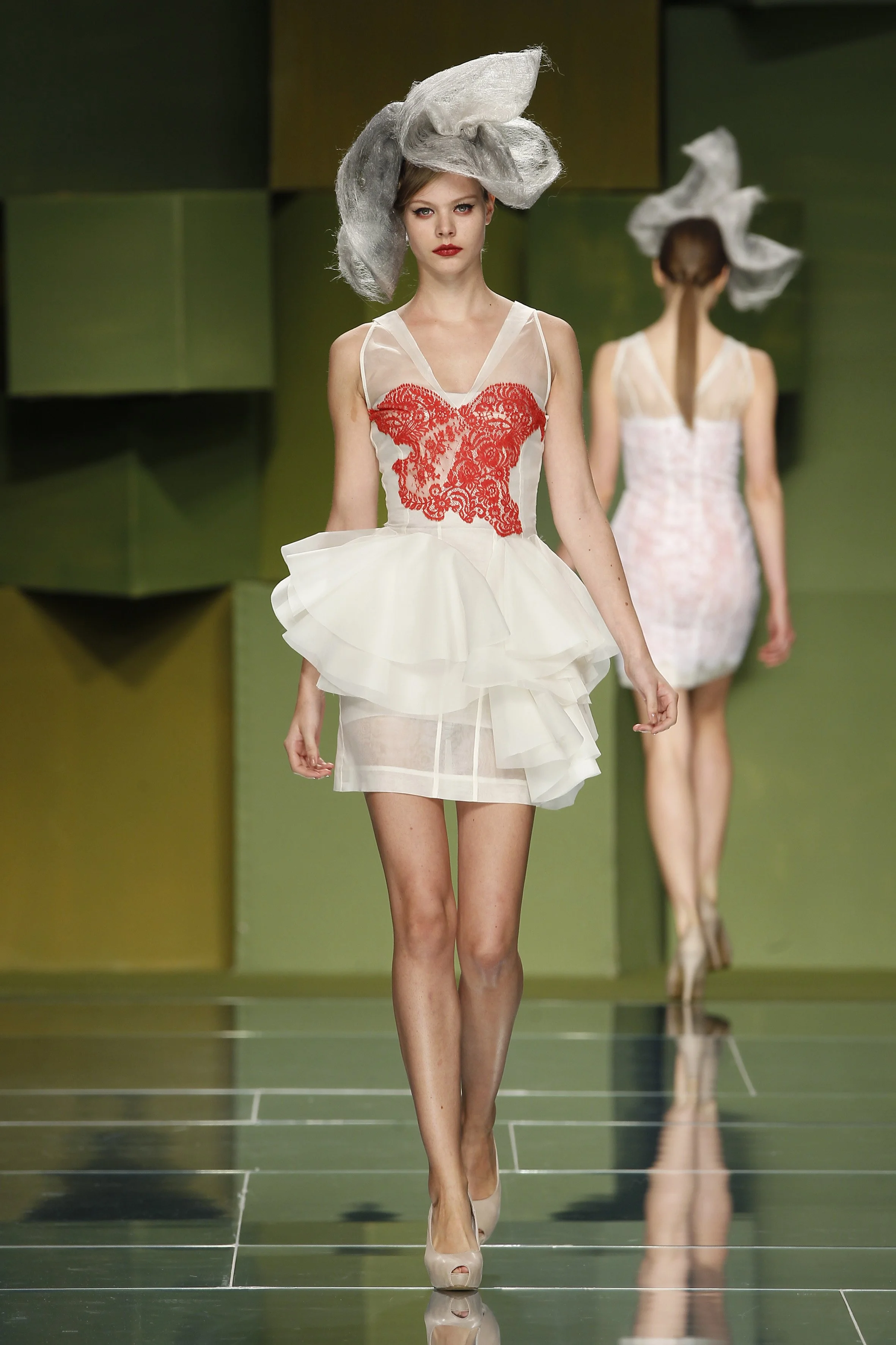 Storytailors_Under_my_Skin_S2012_3.jpg