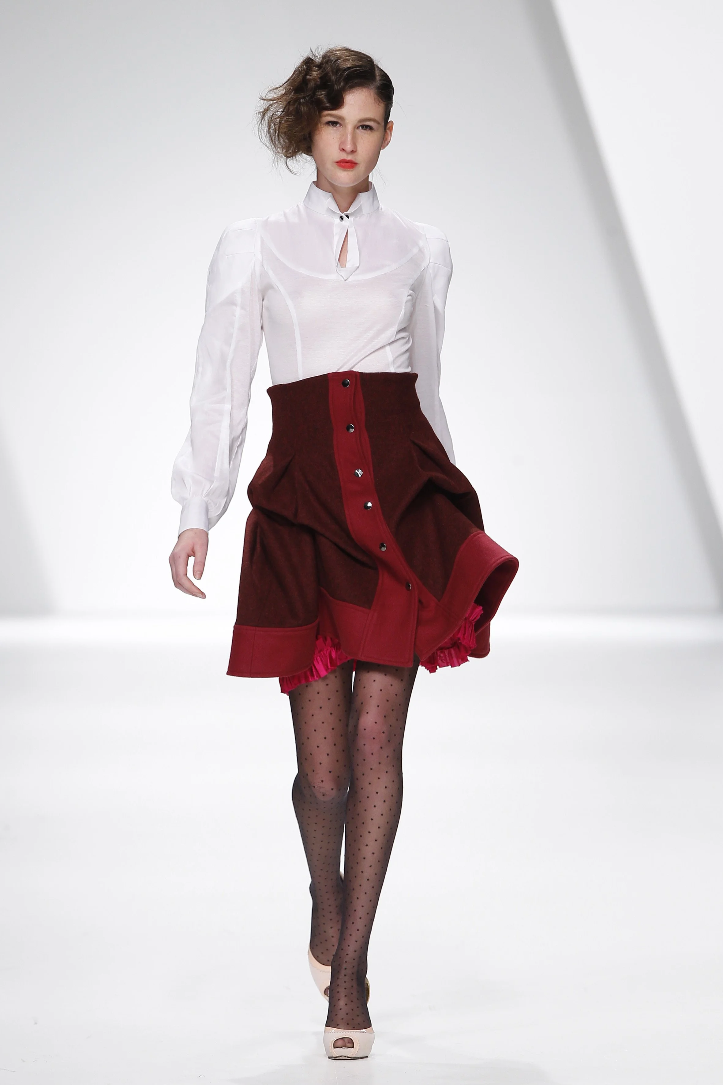 Storytailors_Gentlewomen_W2010_14.jpg