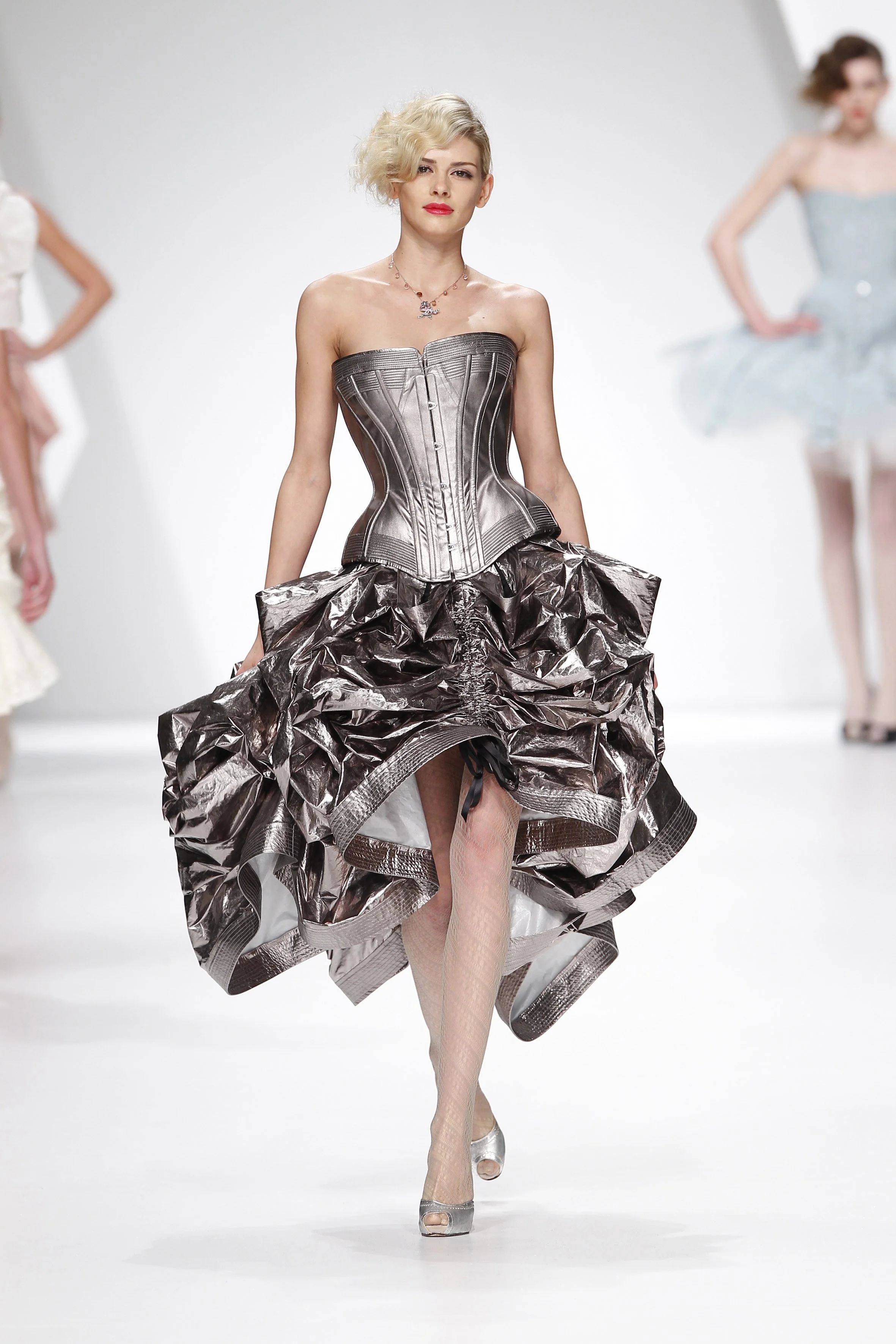 Storytailors_Gentlewomen_W2010_37.jpg