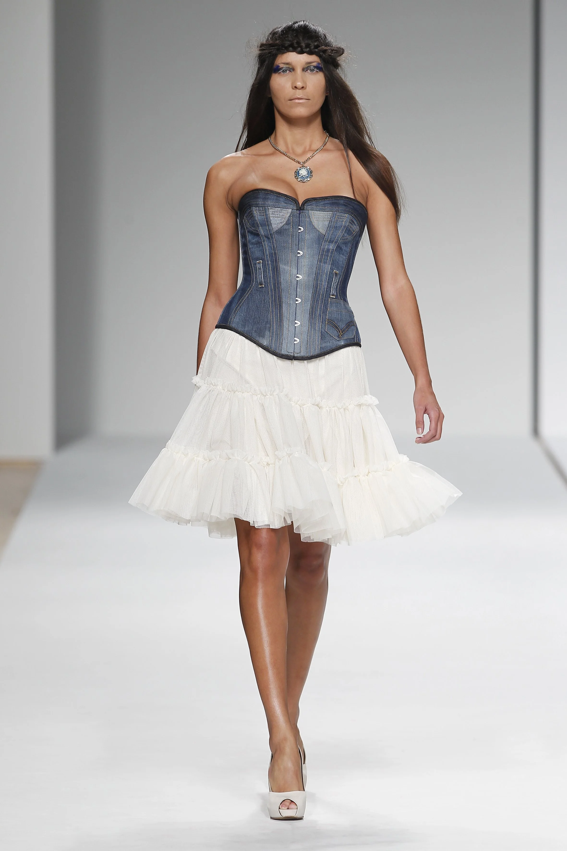 Storytailors_Bestsellers_S2011_6.jpg