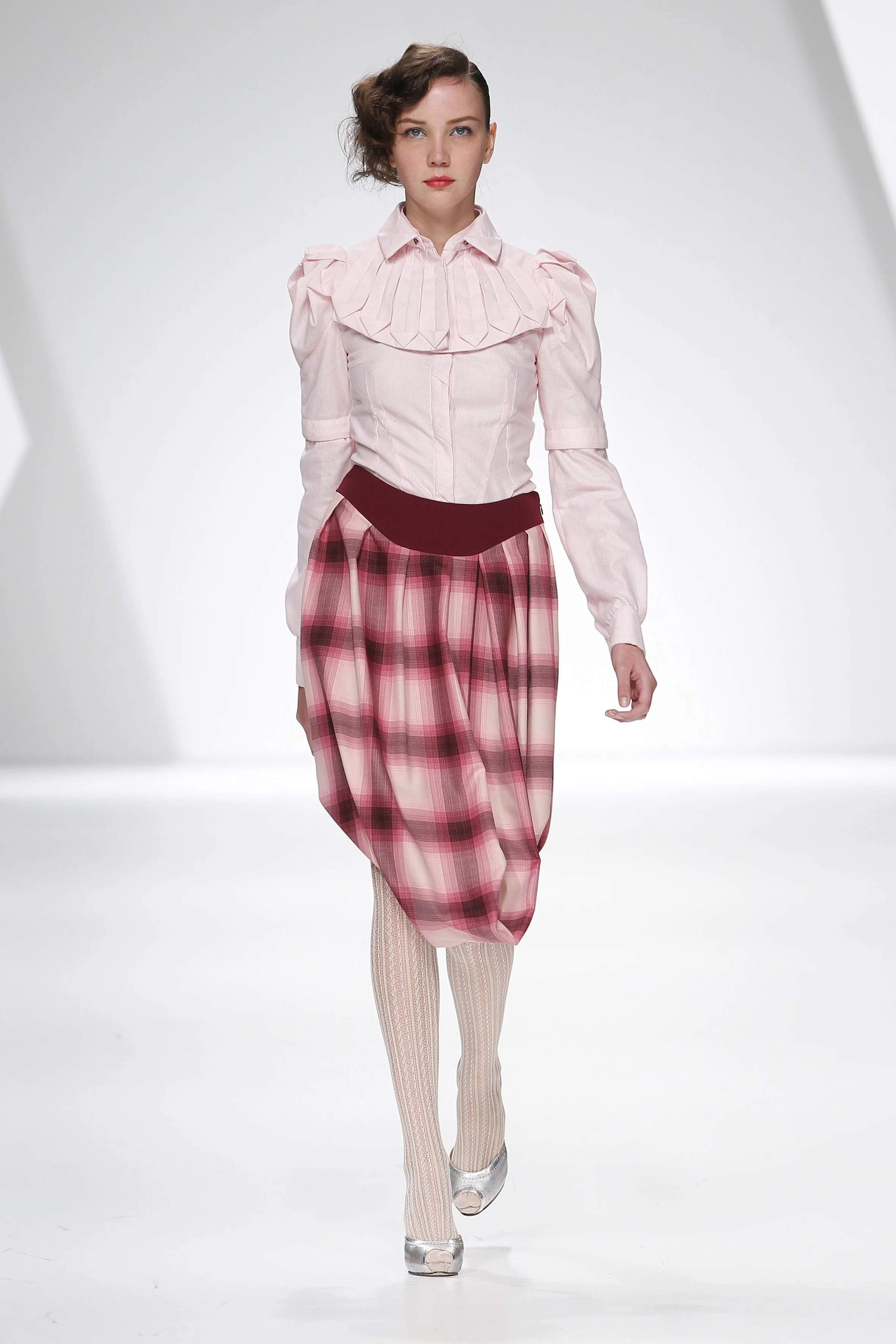 Storytailors_Gentlewomen_W2010_16.jpg
