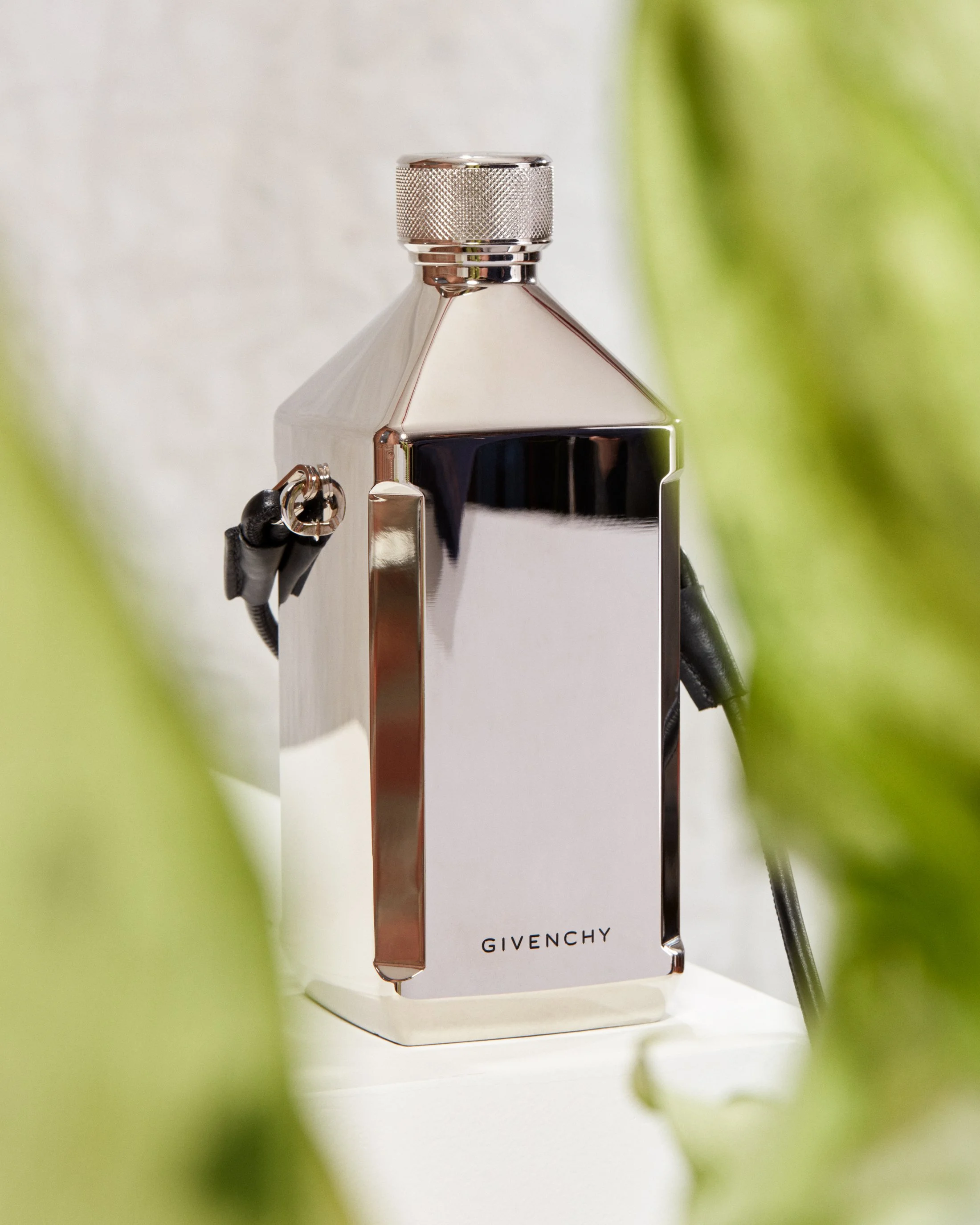 Highsnobiety_Givenchy_3.jpg