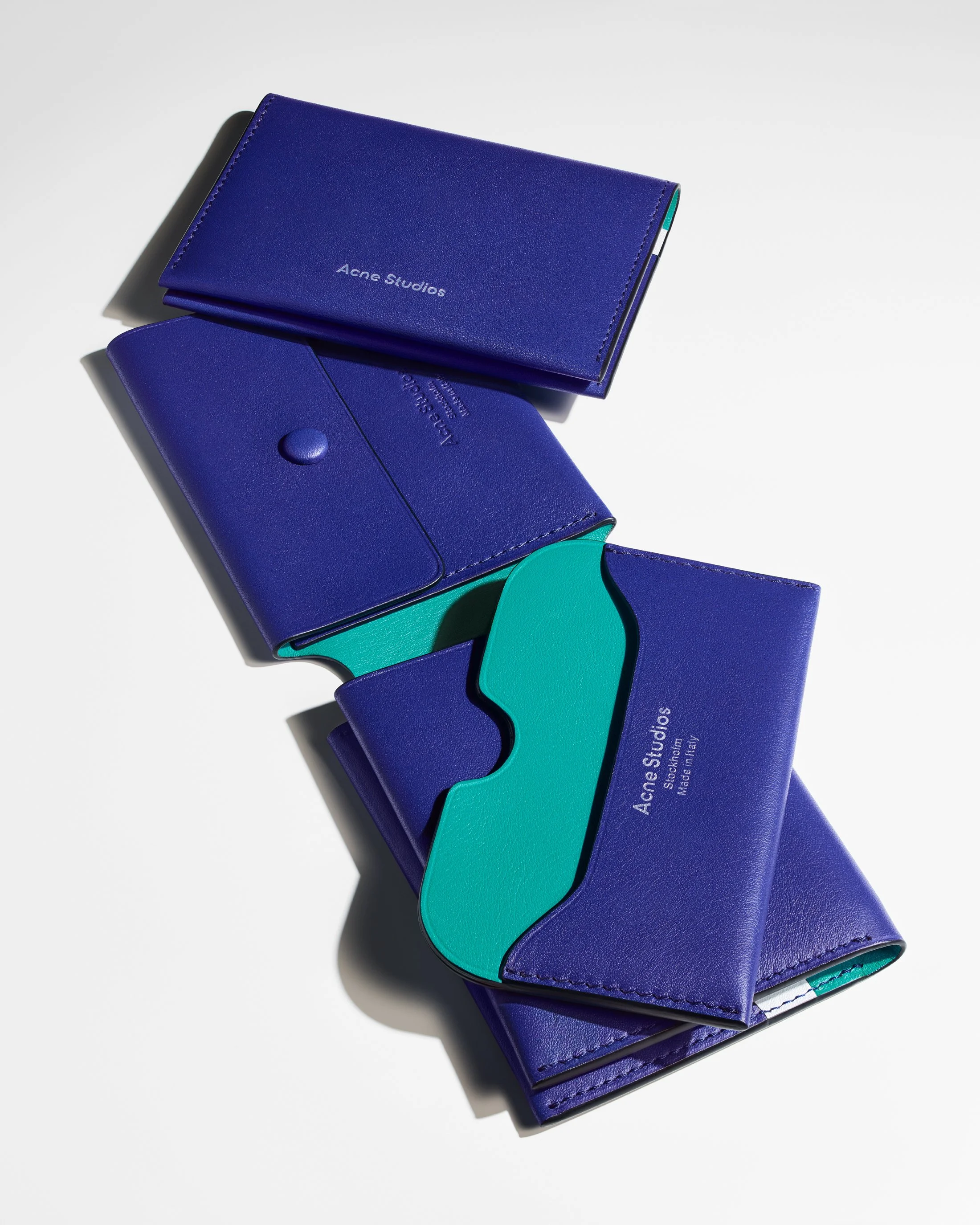 Acne_Studios_5.jpg
