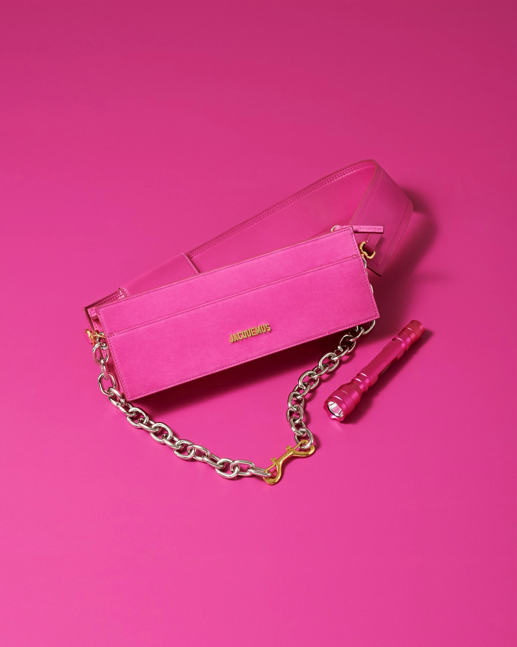 Jacquemus_Pink_3.jpg