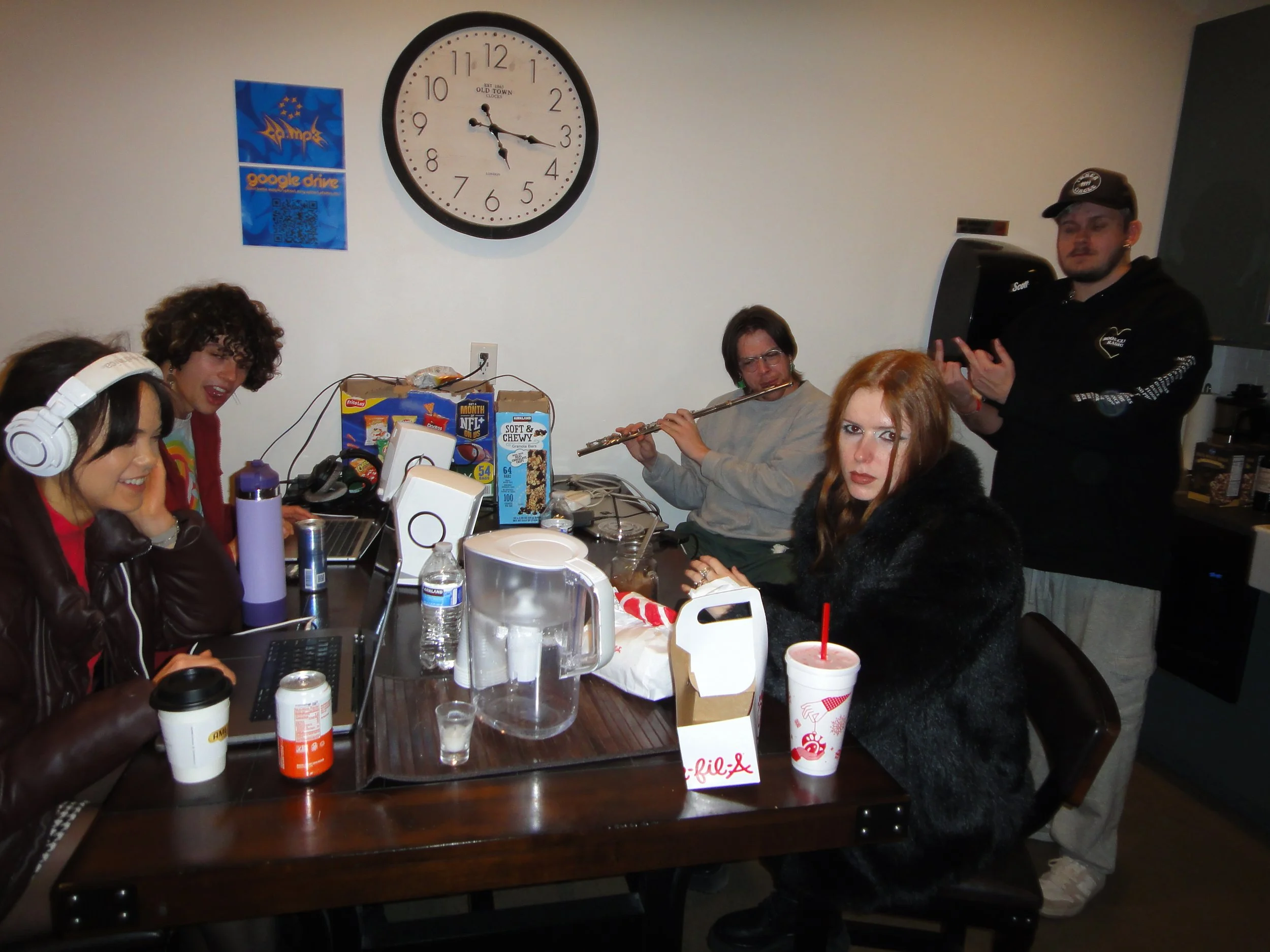 jackie, juliet, amava, ben, disc2.JPG