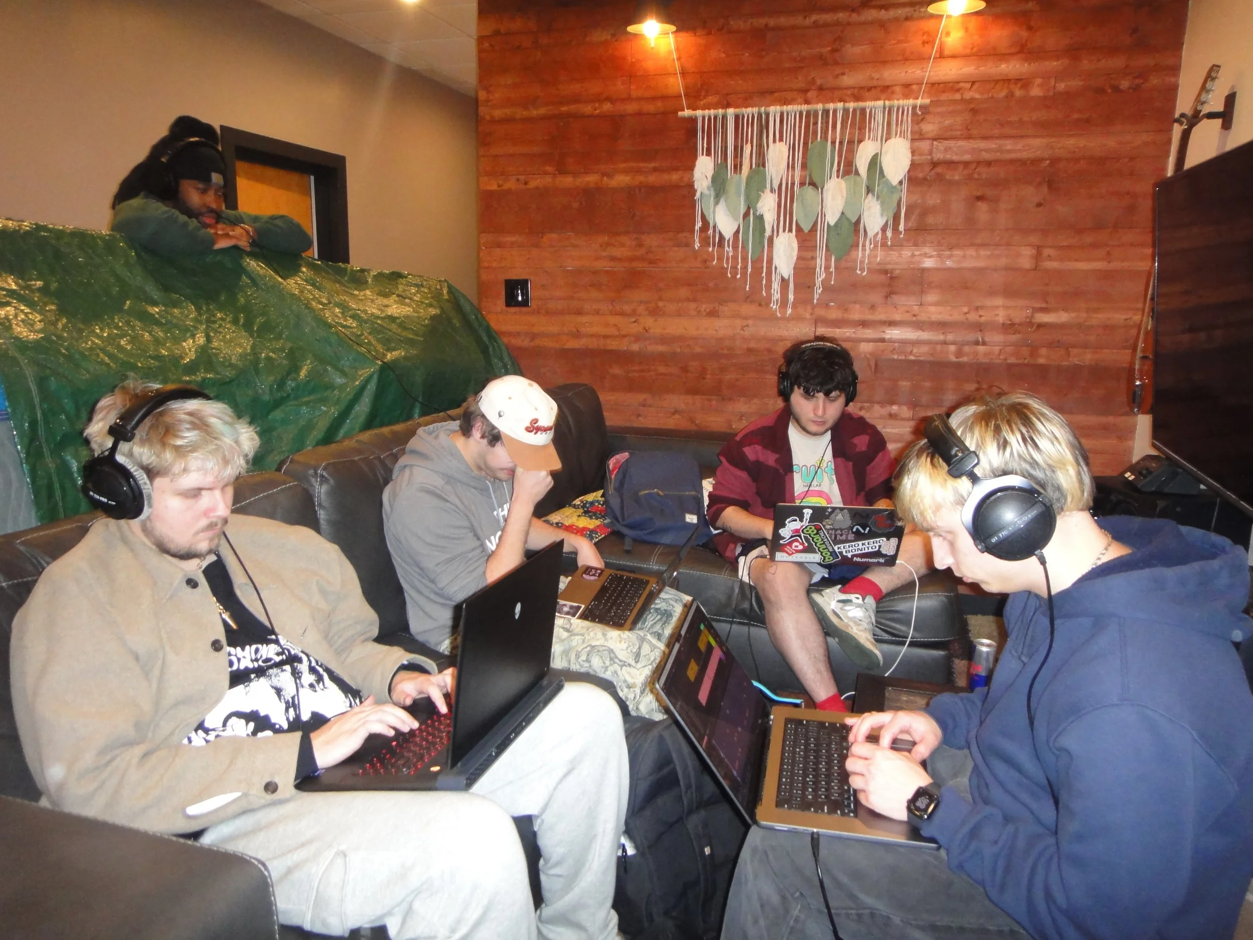 ben, jordan, luke, wowjus7in, novalen.JPG