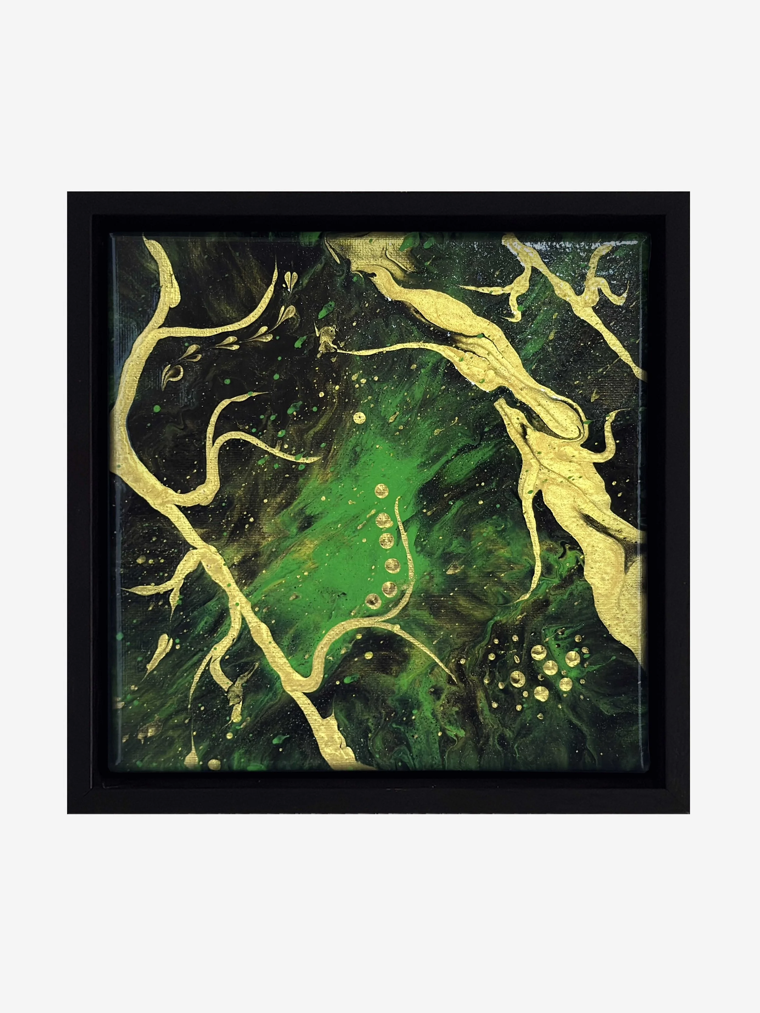lookbook-green-04 20x20-blank.jpg
